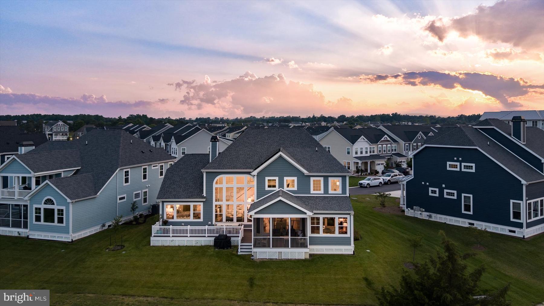 PENINSULA - Residential