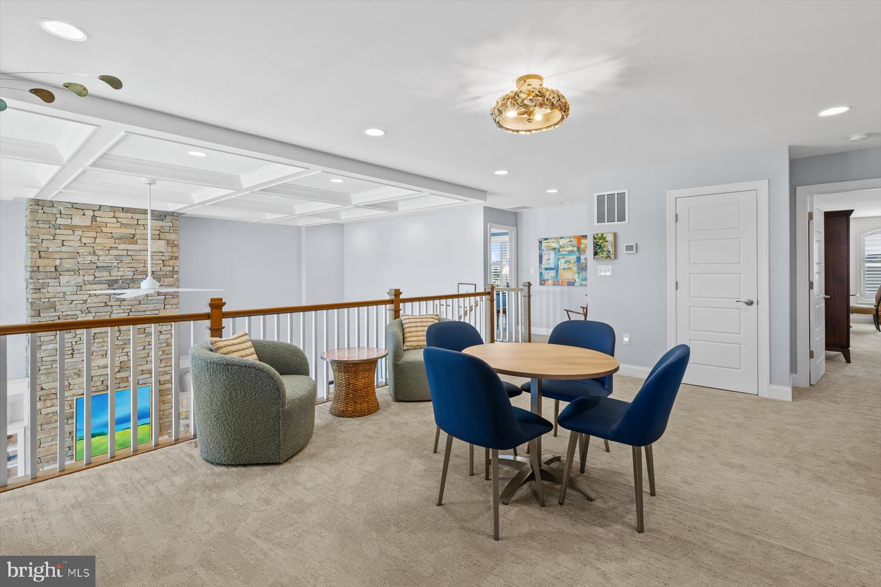 PENINSULA - Residential