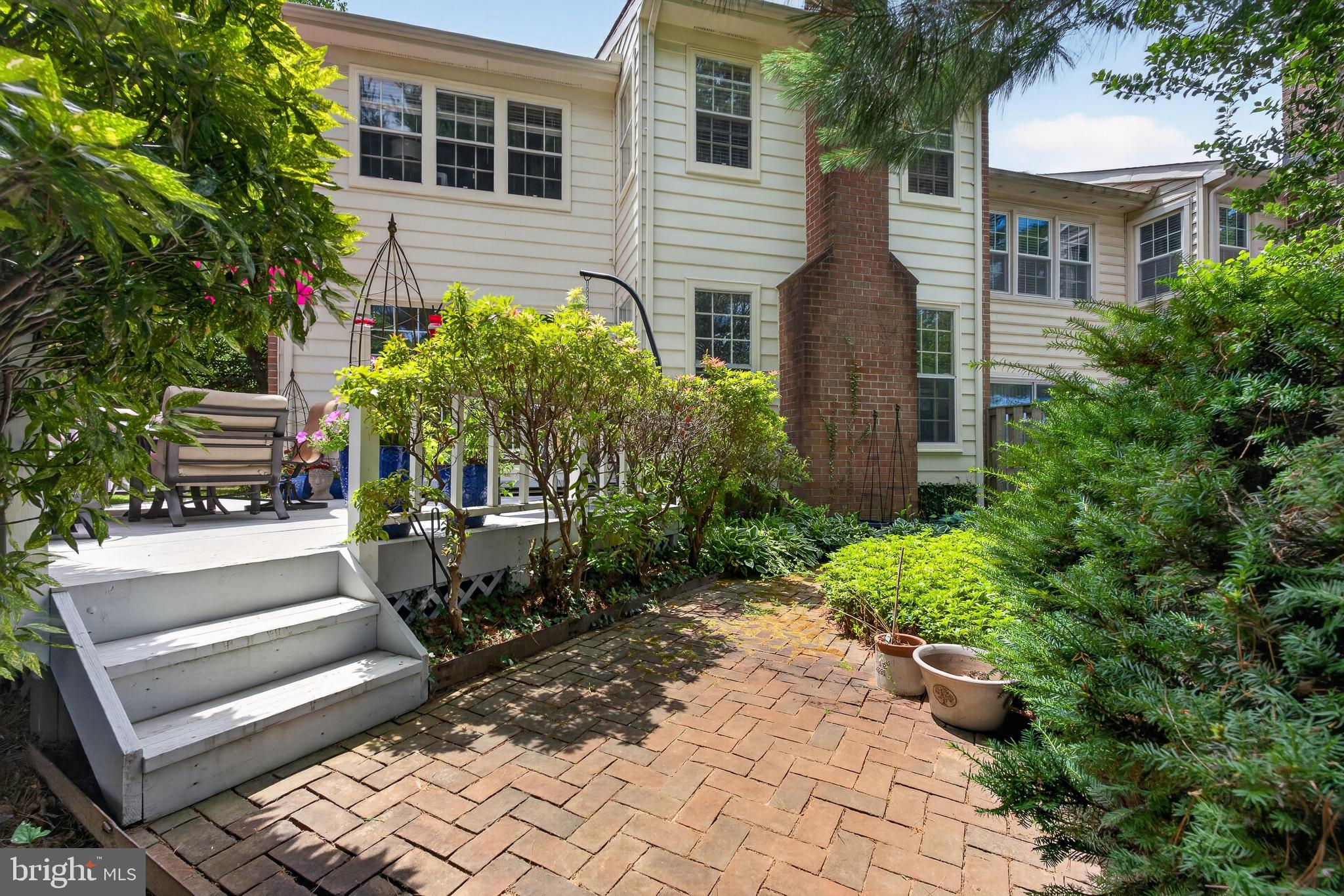 CHARLESBROOKE - Residential
