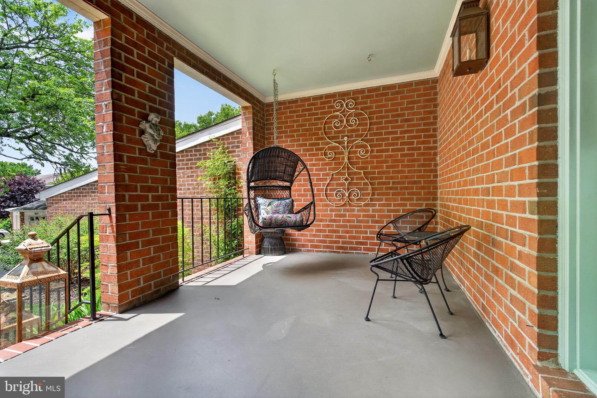CHARLESBROOKE - Residential
