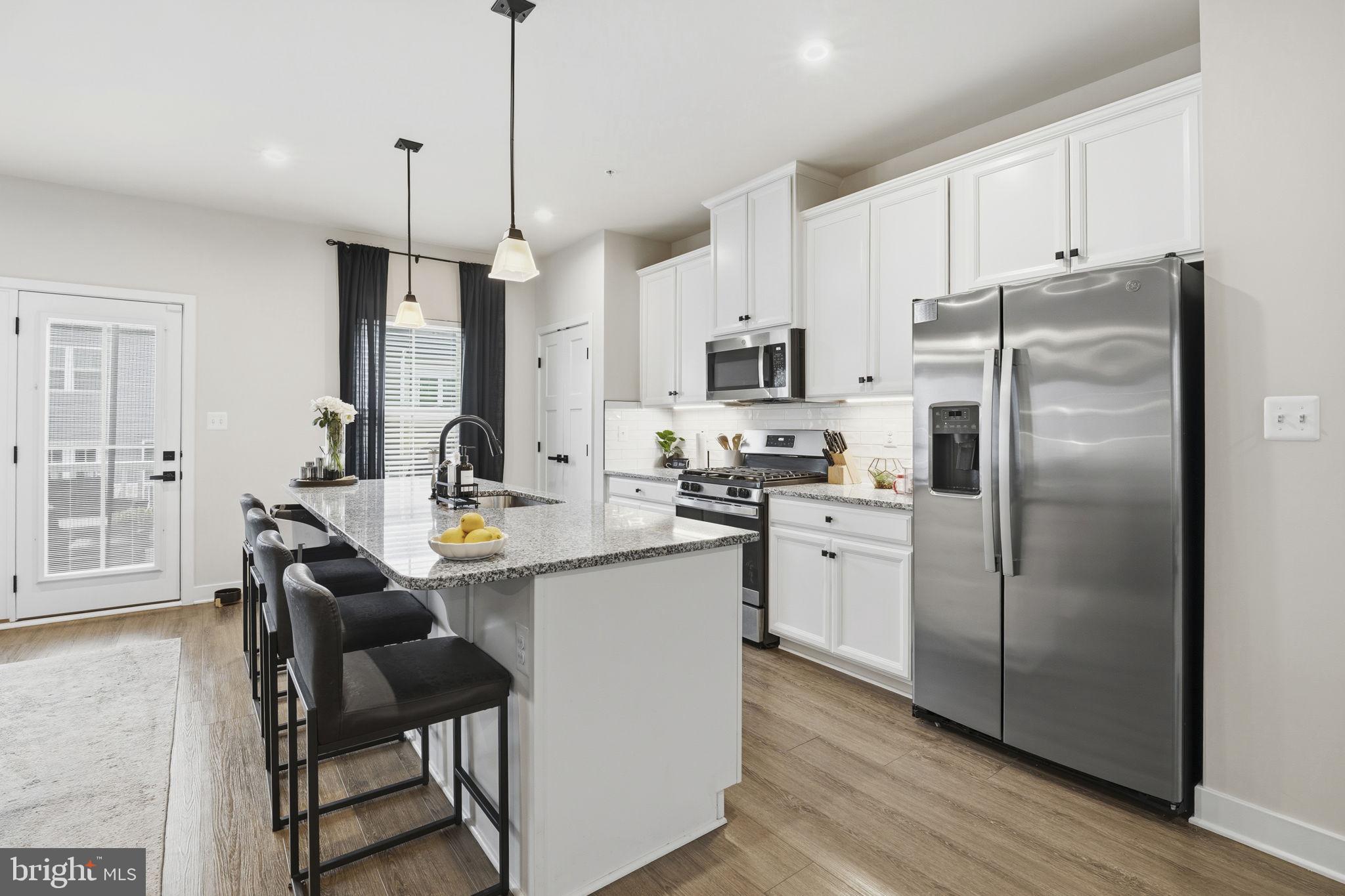 JAMES RUN TOWNHOMES - Residential