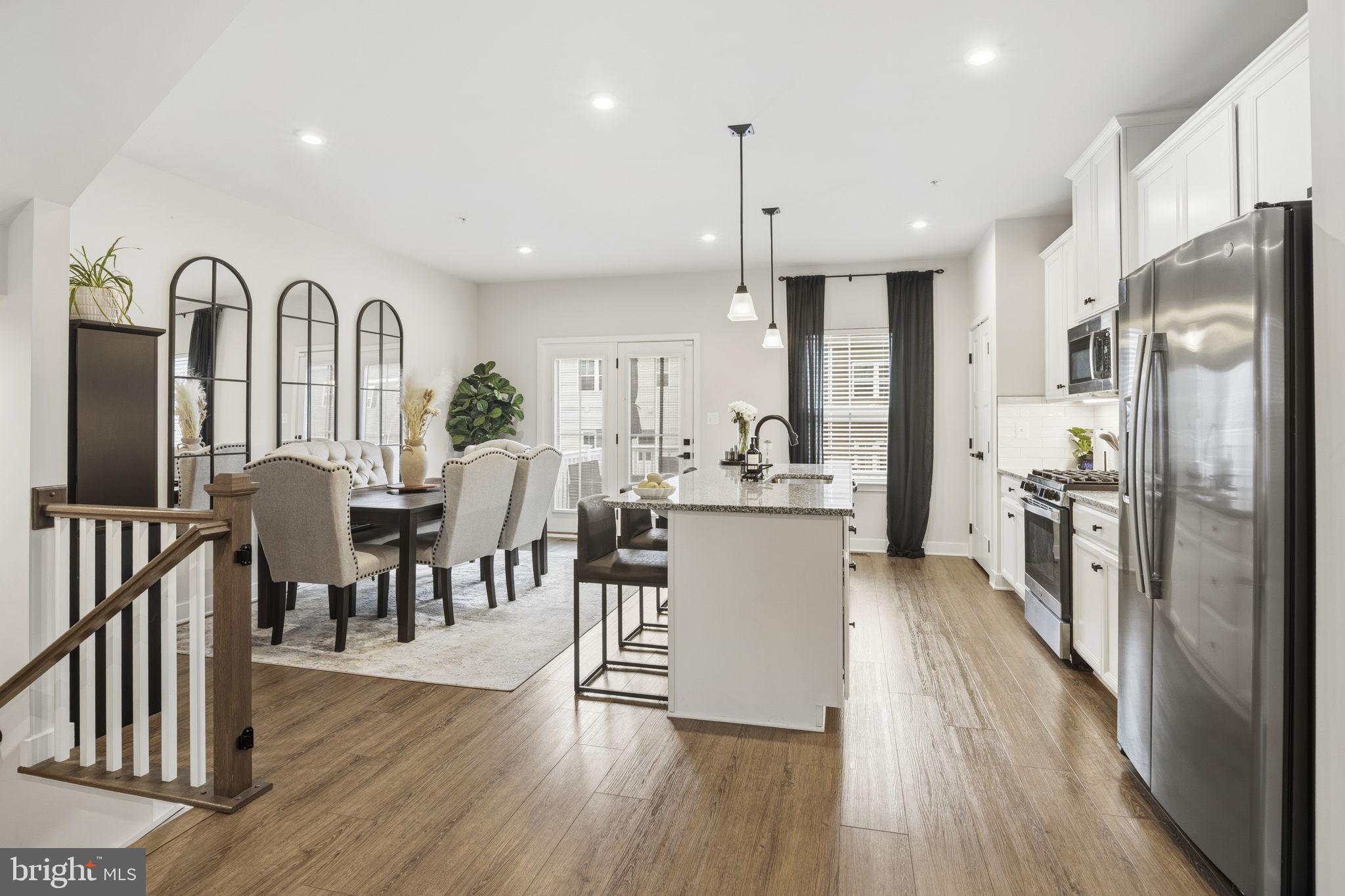 JAMES RUN TOWNHOMES - Residential