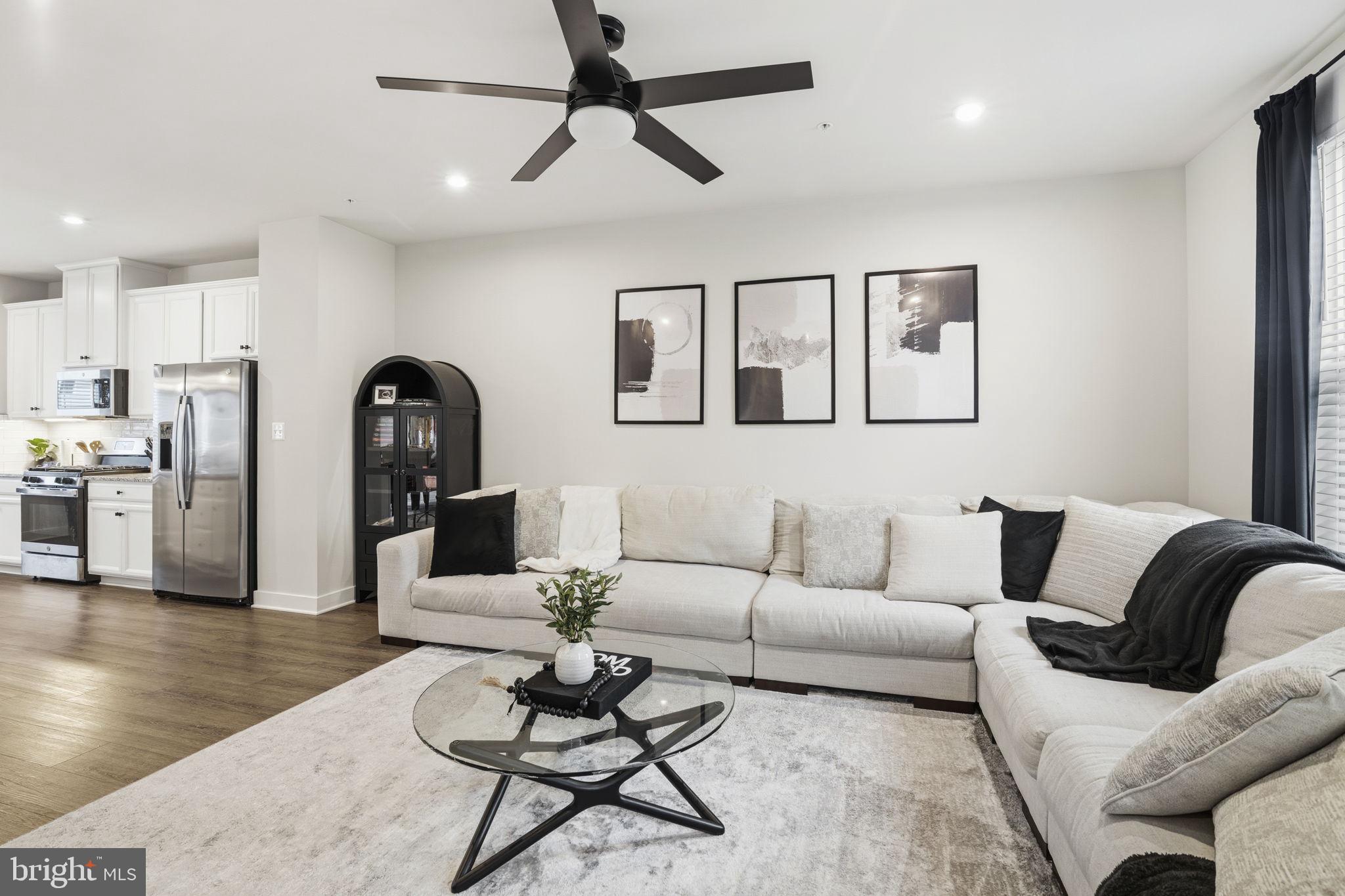 JAMES RUN TOWNHOMES - Residential