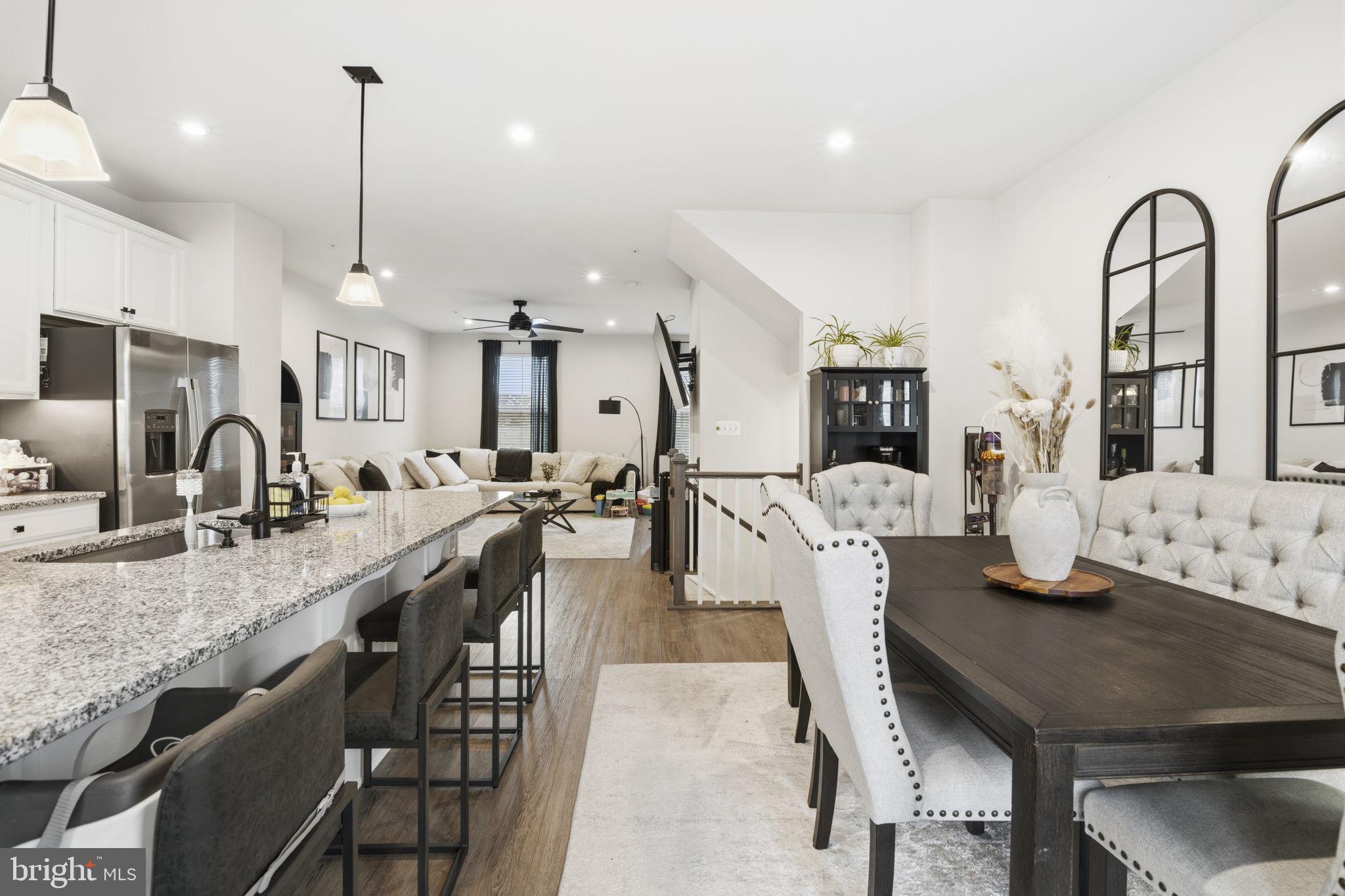 JAMES RUN TOWNHOMES - Residential