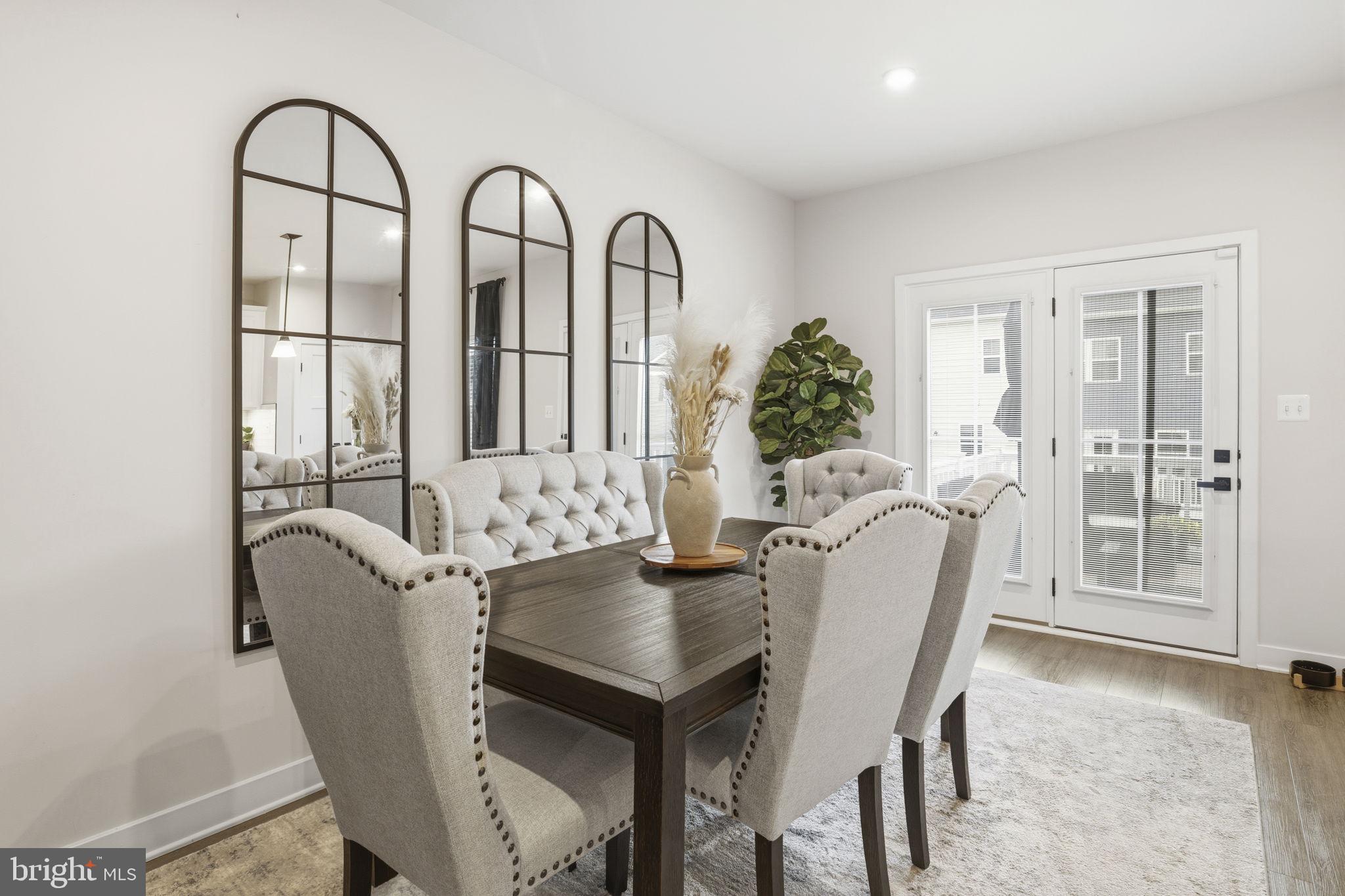 JAMES RUN TOWNHOMES - Residential