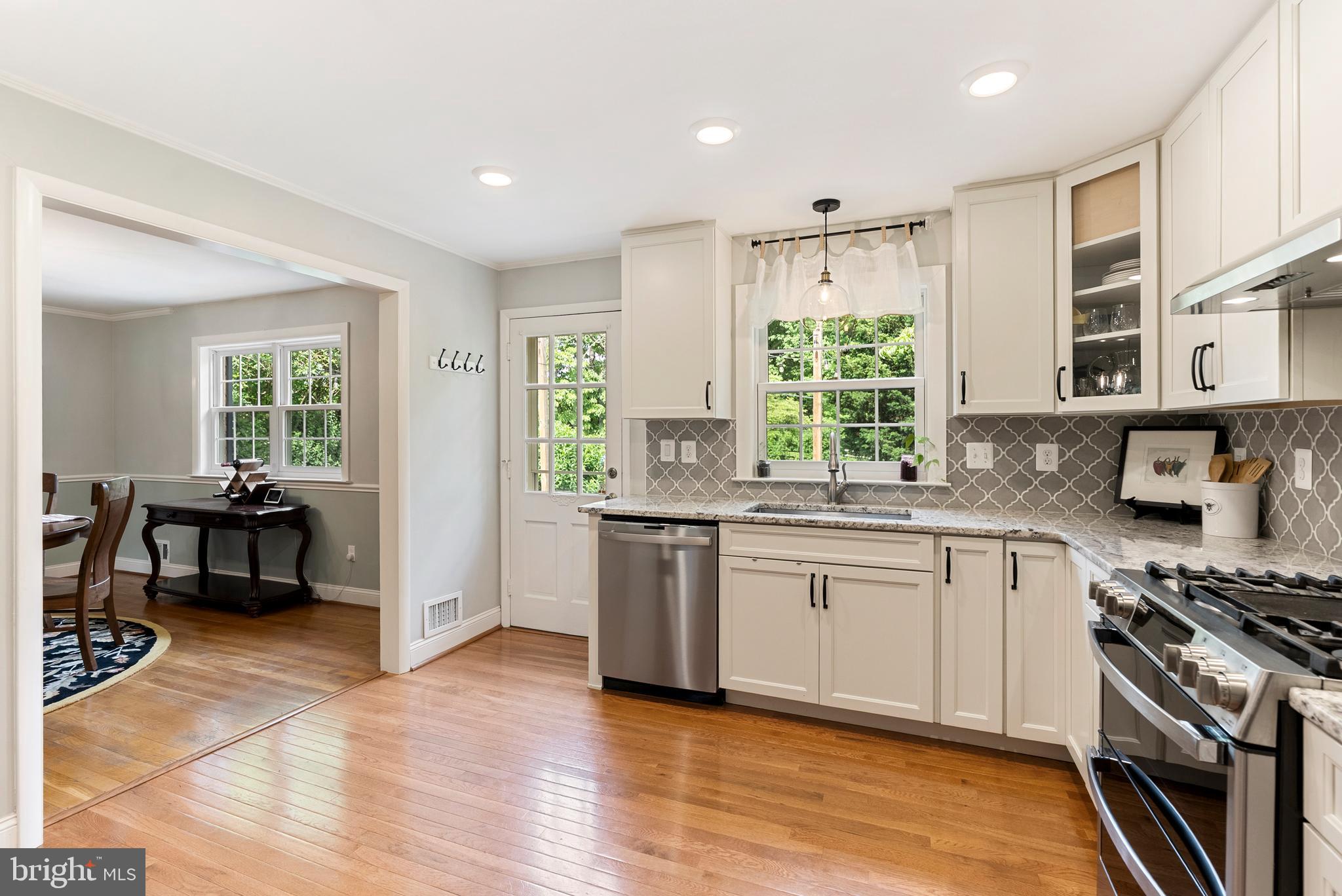 BROOK MEADOWS - Residential
