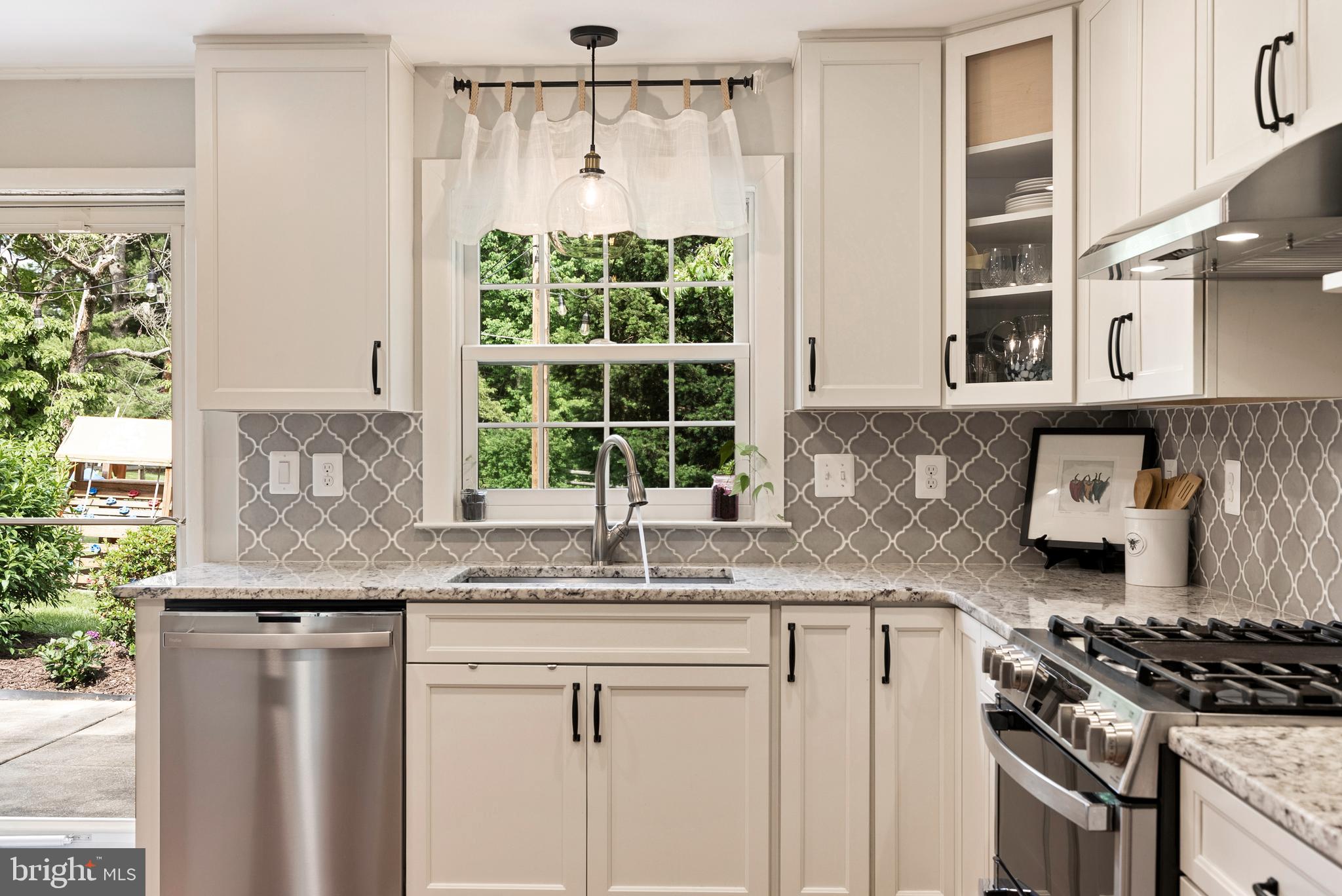 BROOK MEADOWS - Residential