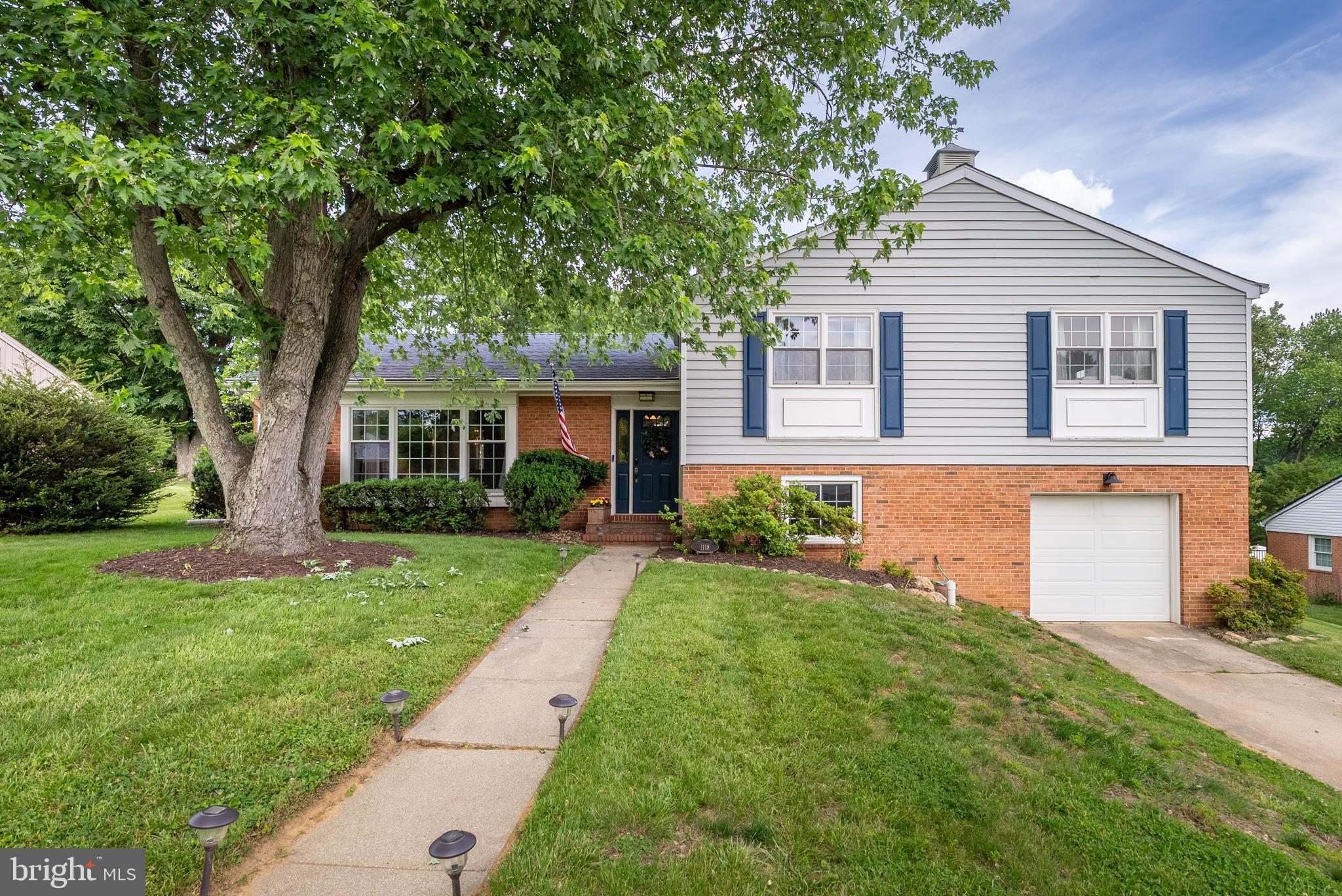 BROOK MEADOWS - Residential