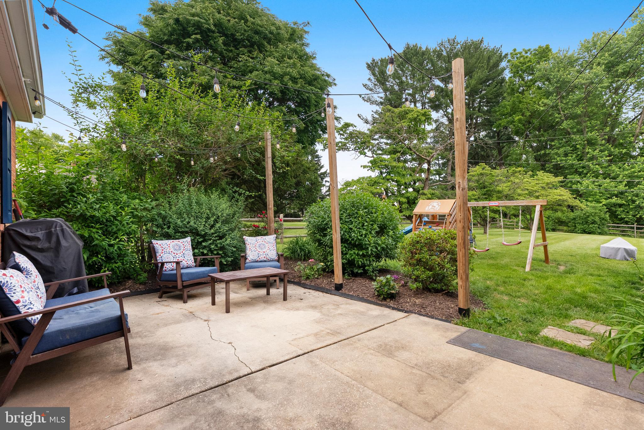 BROOK MEADOWS - Residential