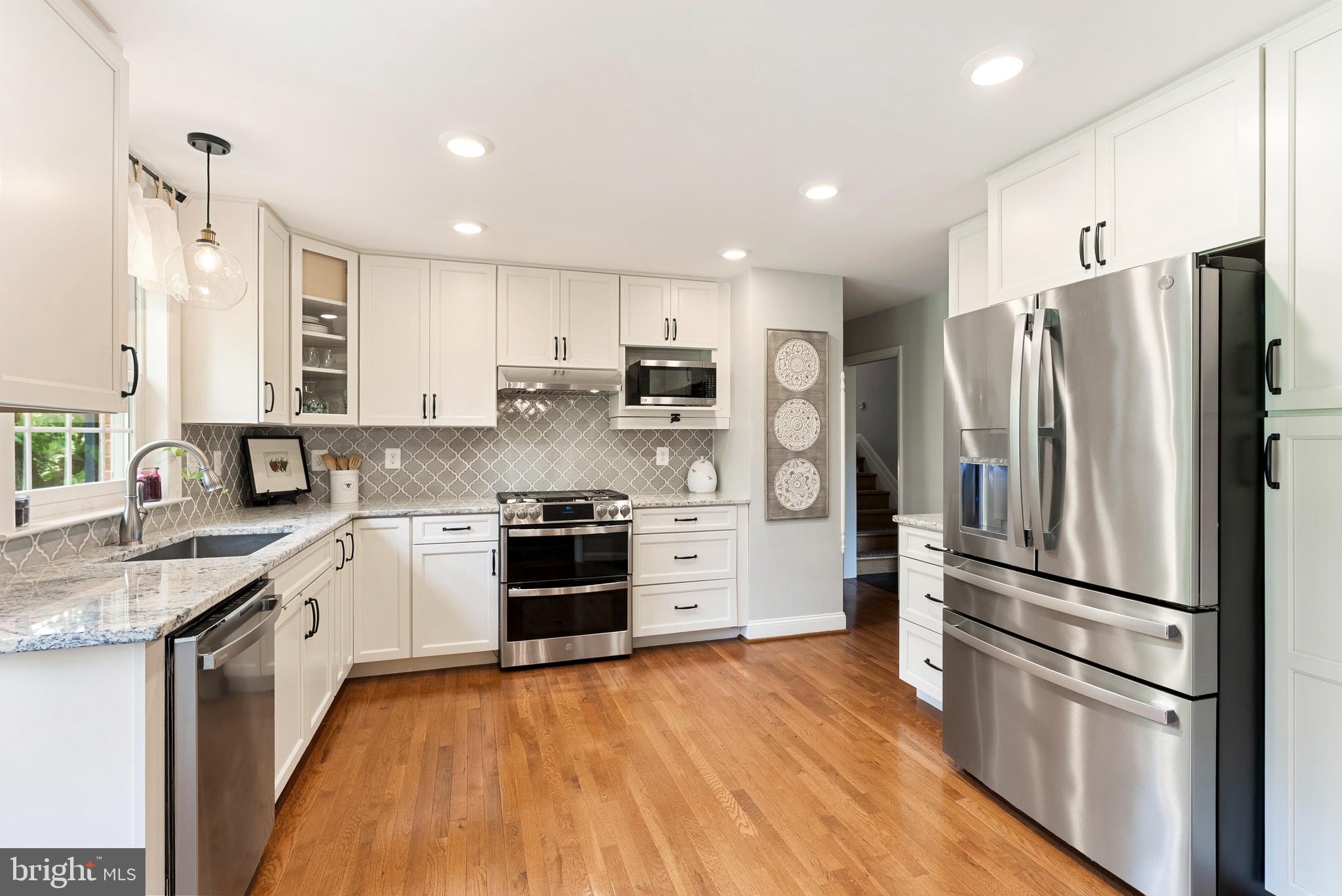 BROOK MEADOWS - Residential