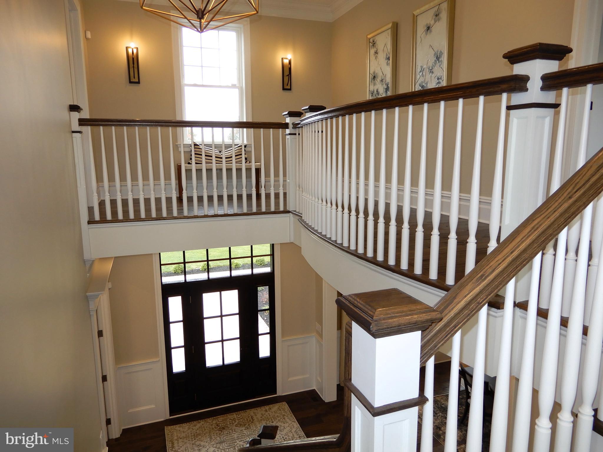 CRIMSON GLEN - Residential