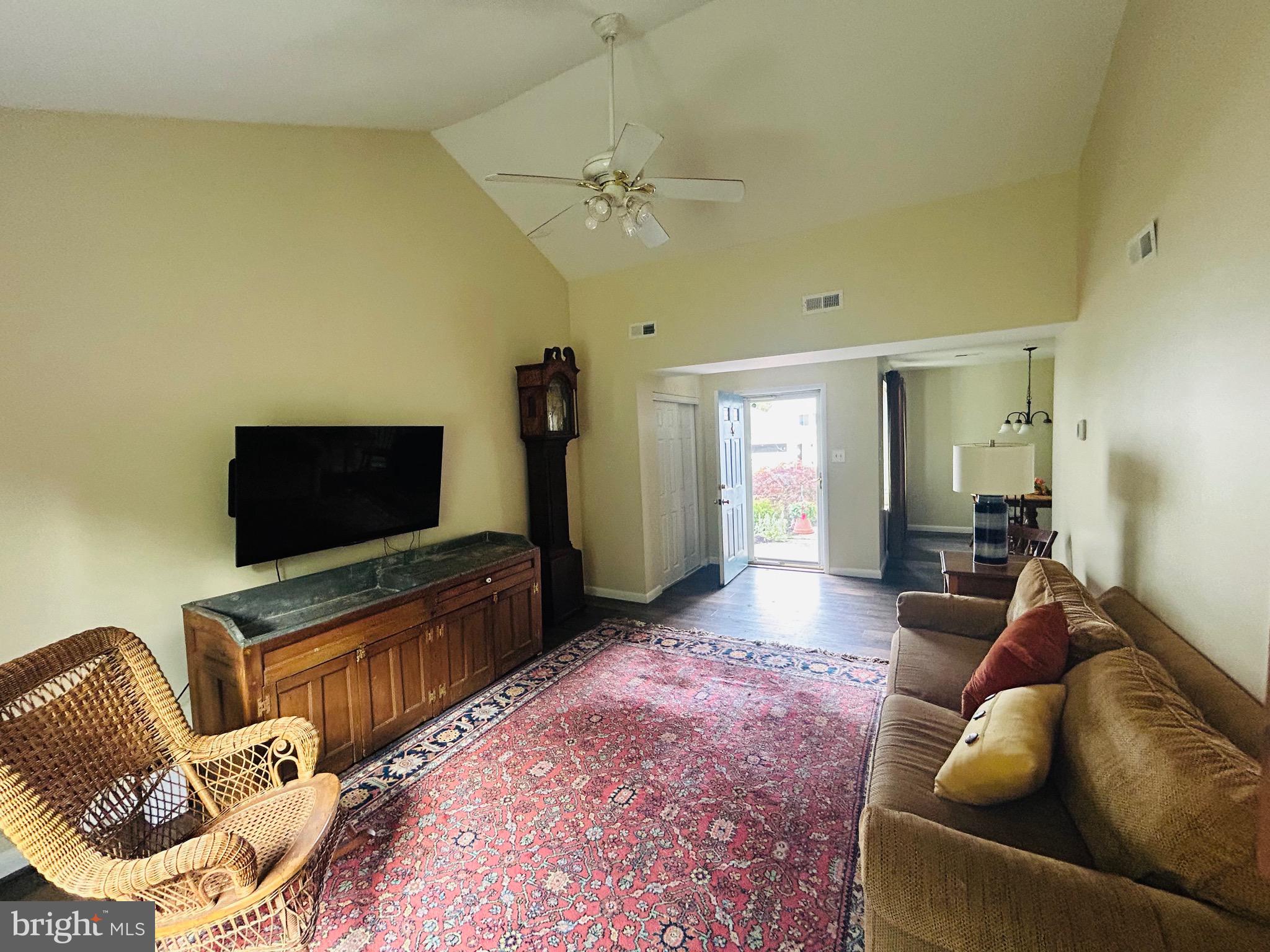 BIRCHWOOD - Residential
