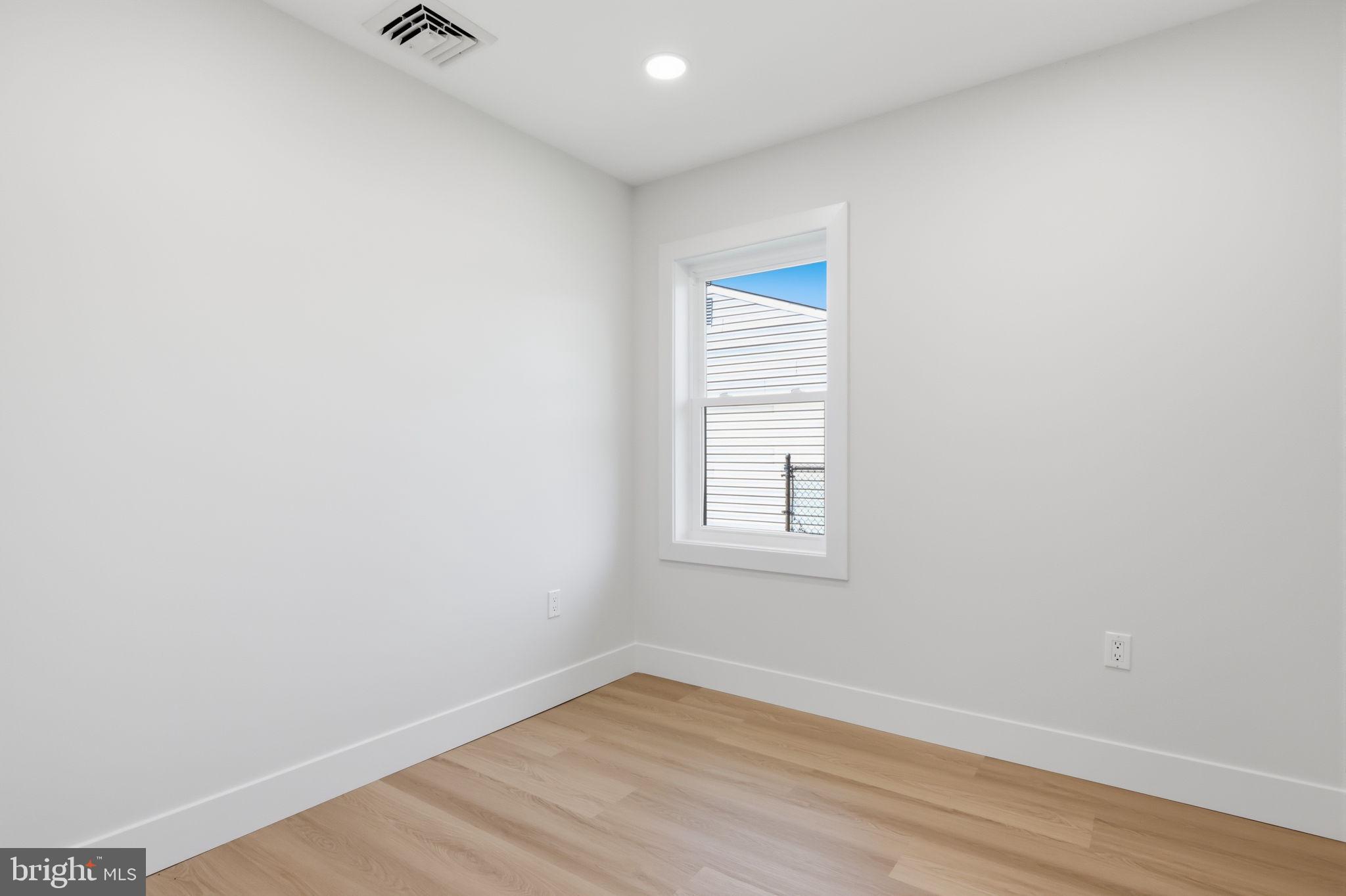 PINEWOOD - Residential