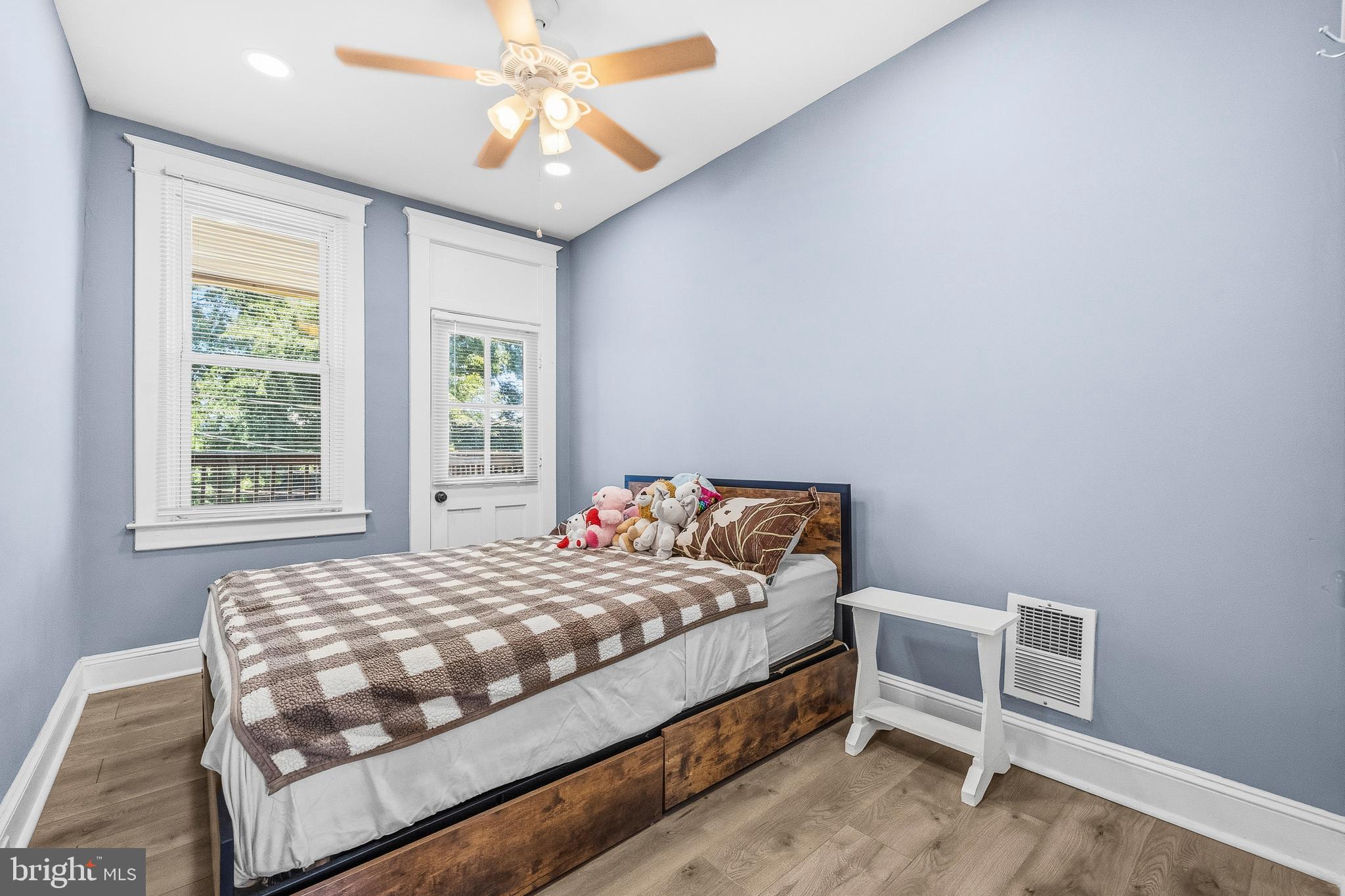 BELAIR-EDISON - Residential