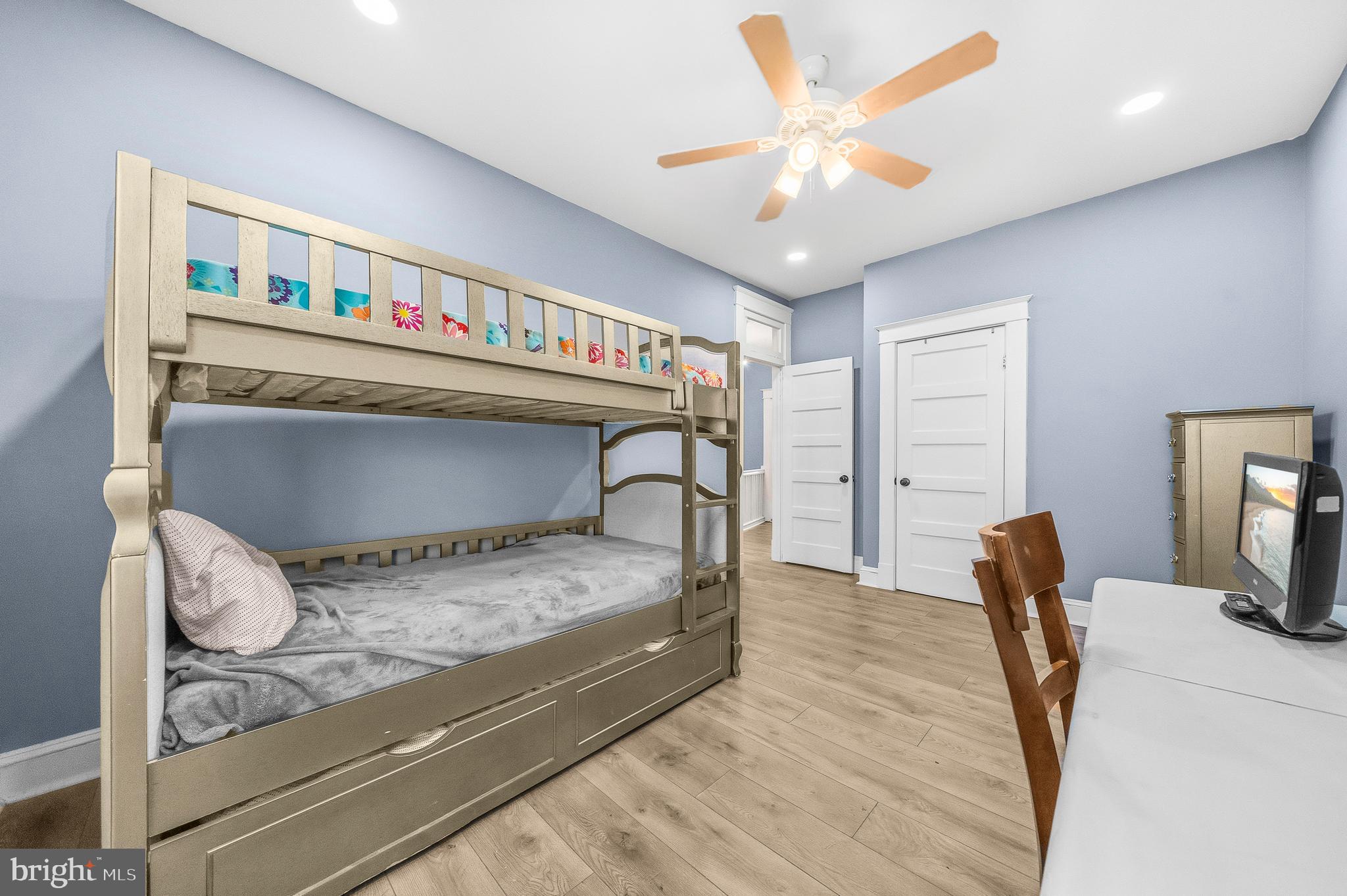 BELAIR-EDISON - Residential