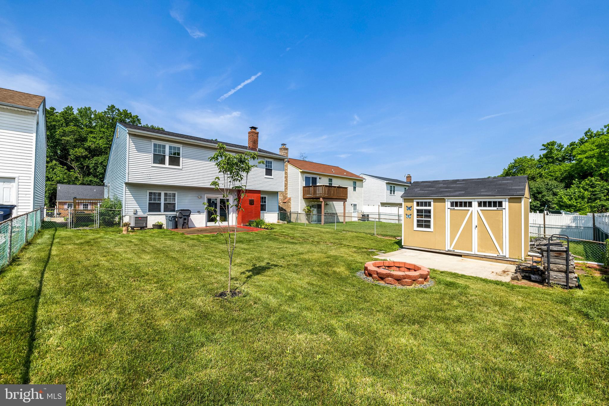 HARBOUR OAKS - Residential