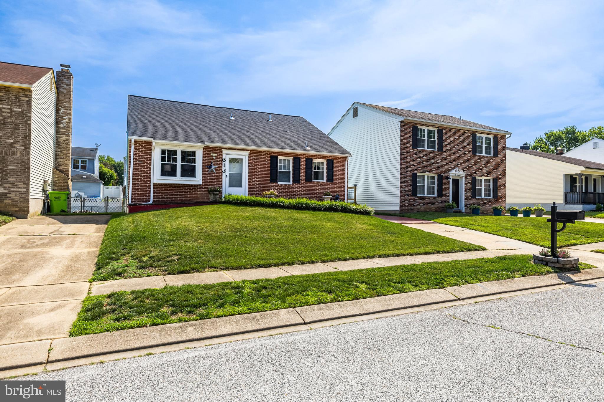 HARBOUR OAKS - Residential