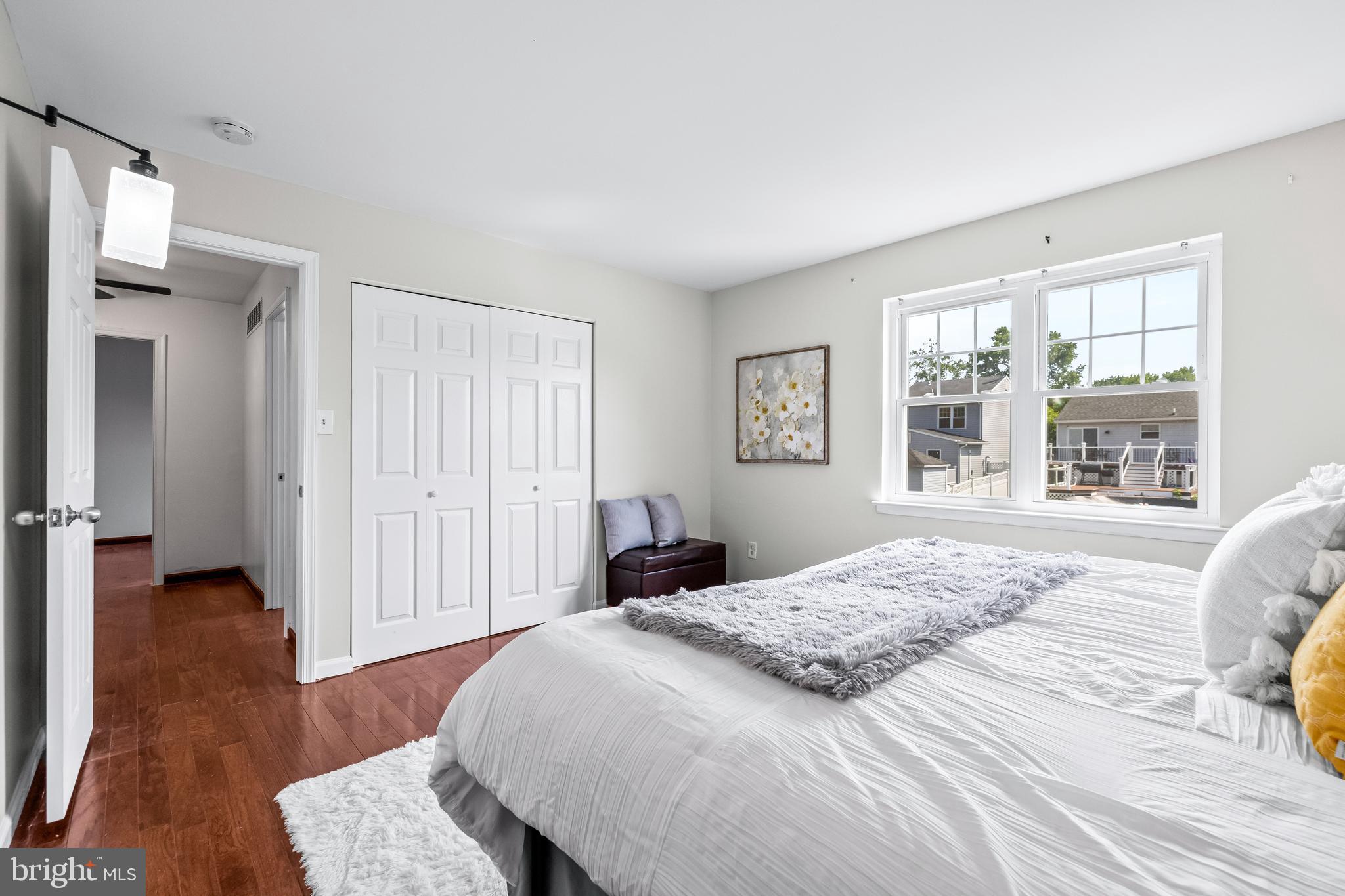HARBOUR OAKS - Residential