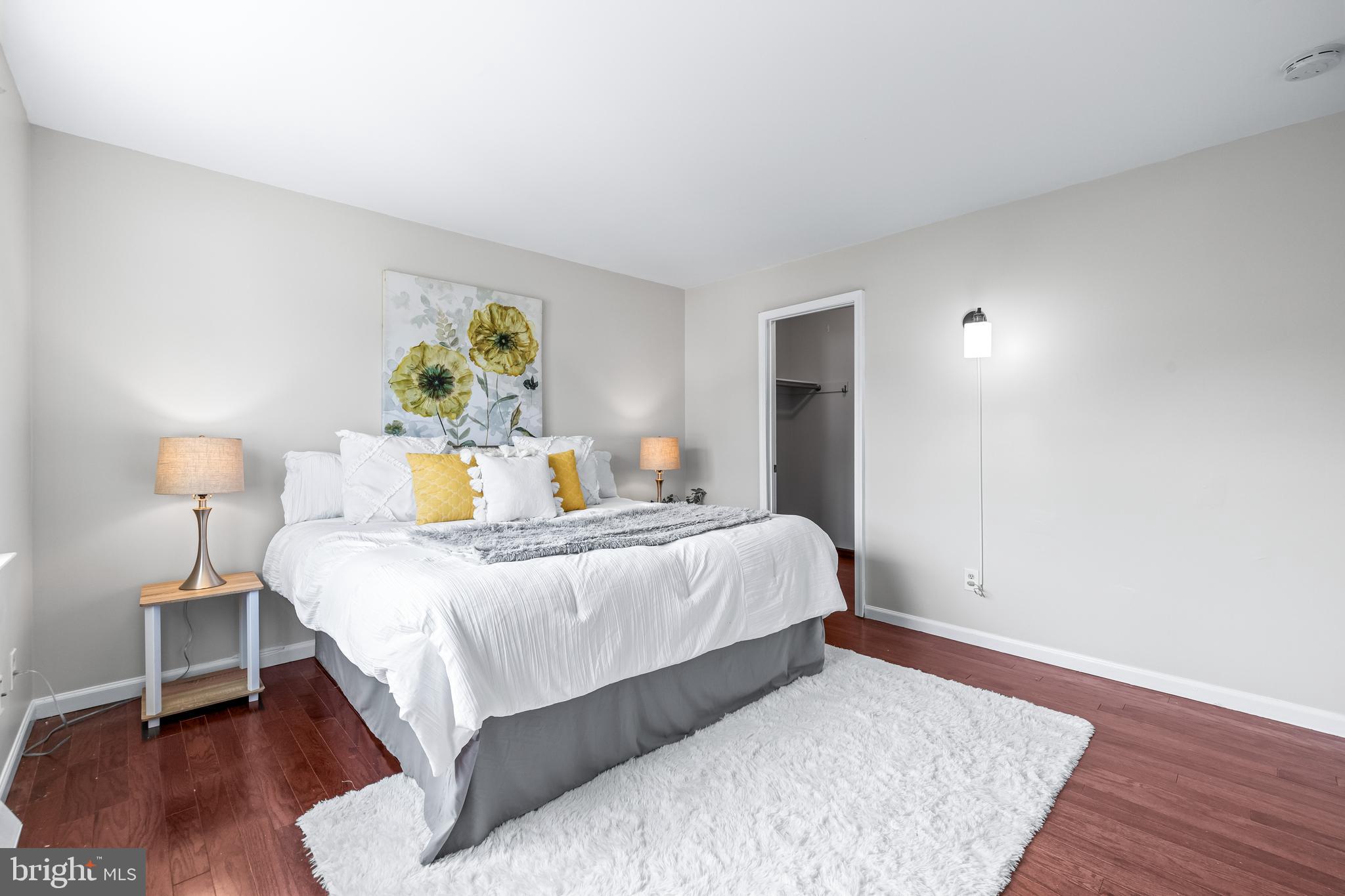 HARBOUR OAKS - Residential