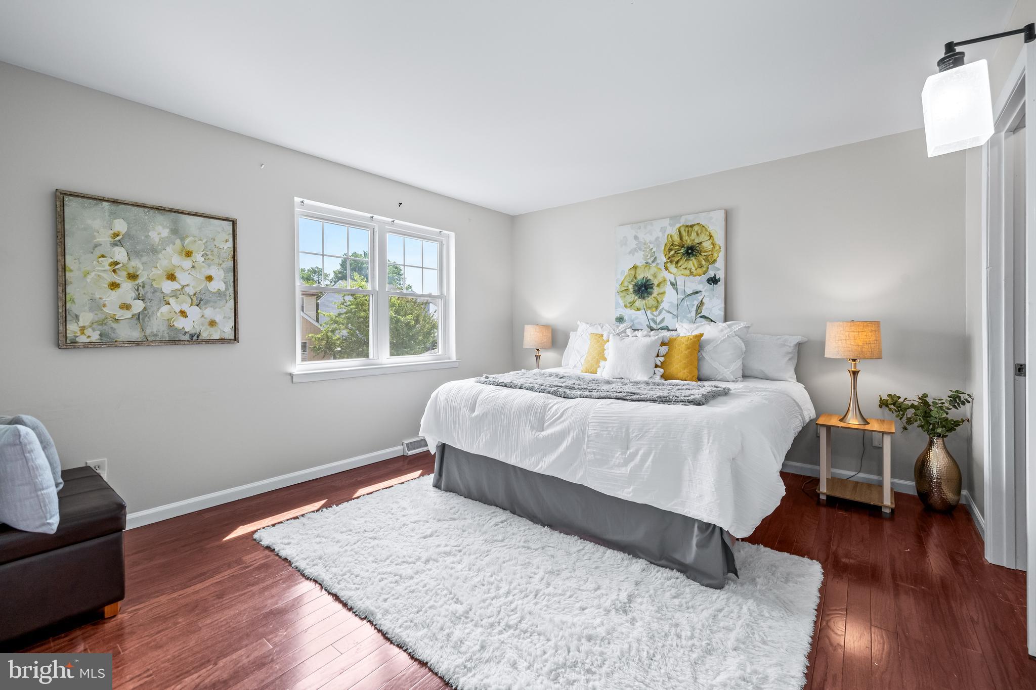 HARBOUR OAKS - Residential