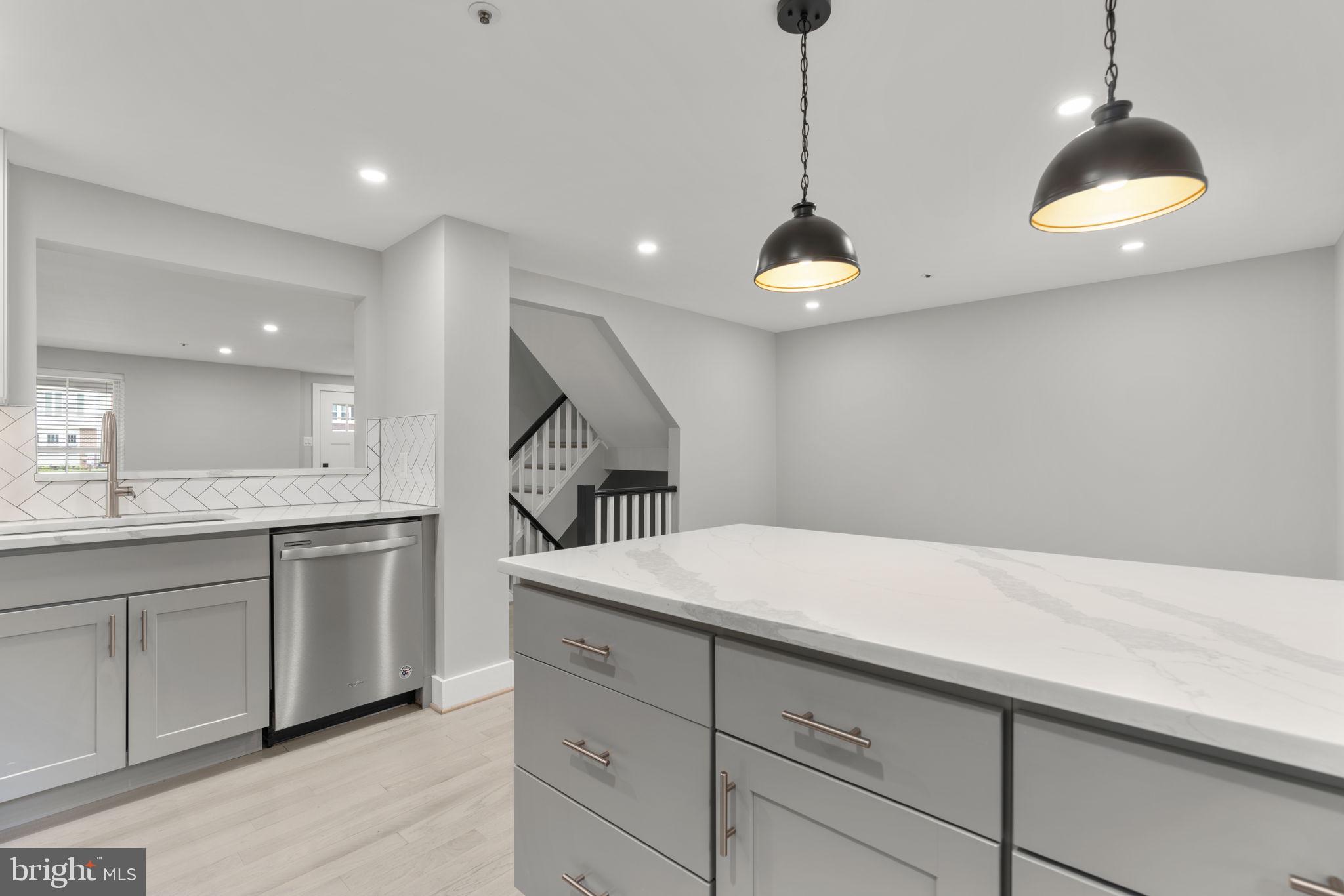 CHURCHILL TOWN SECTOR - Residential
