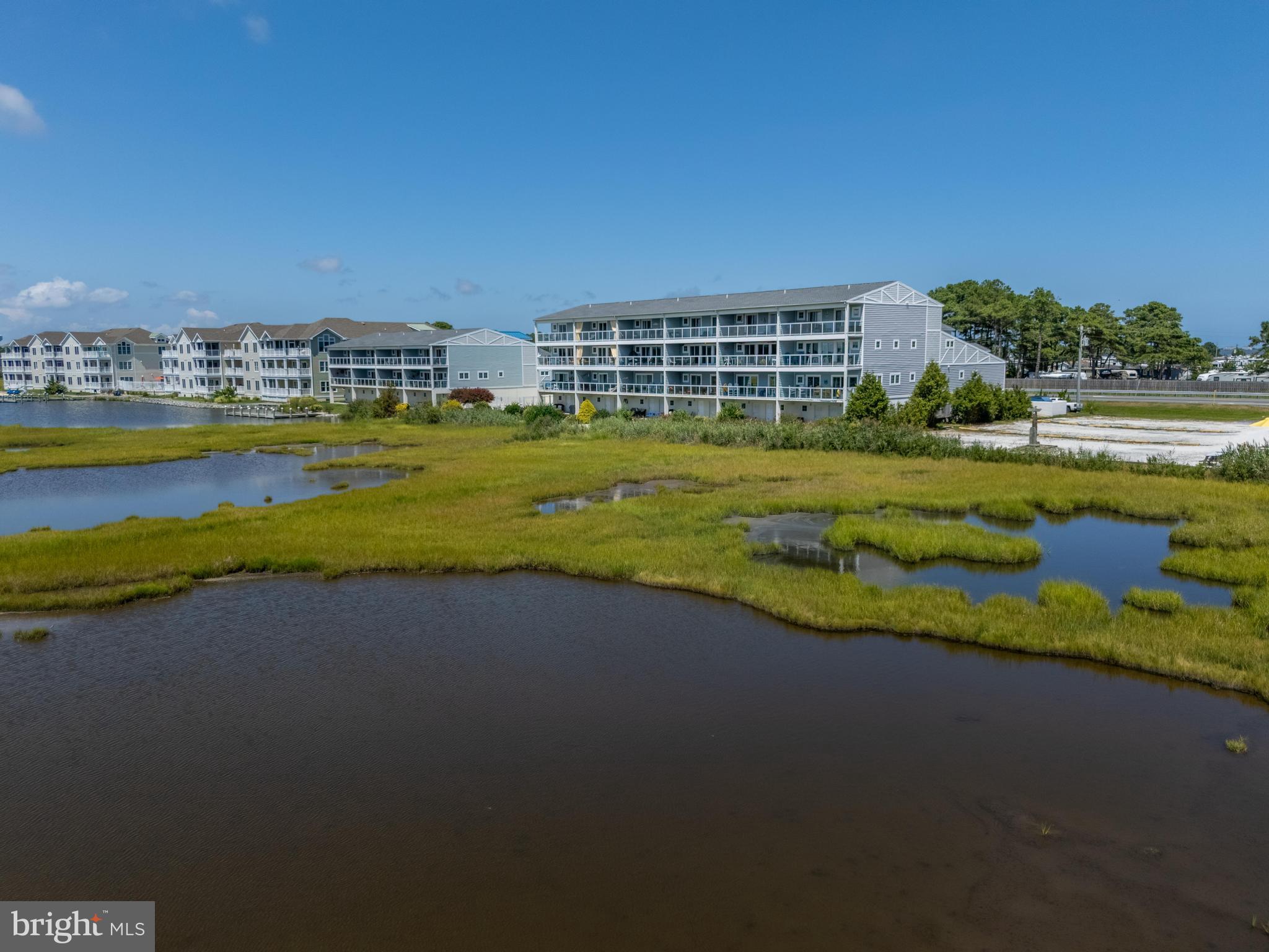 MALLARD COVE ON THE BAY - Residential