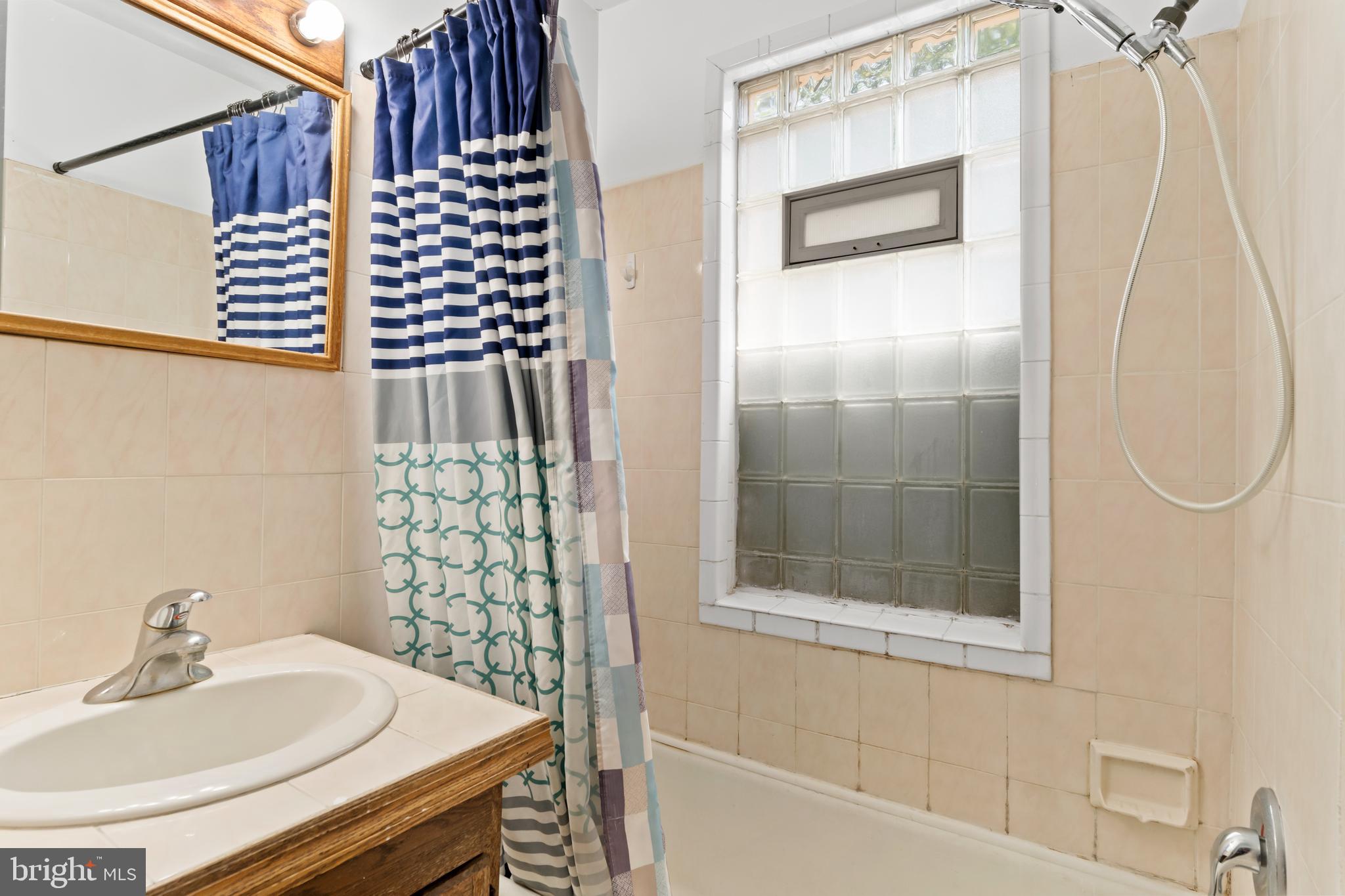 SILVER SPRING TWP - Residential