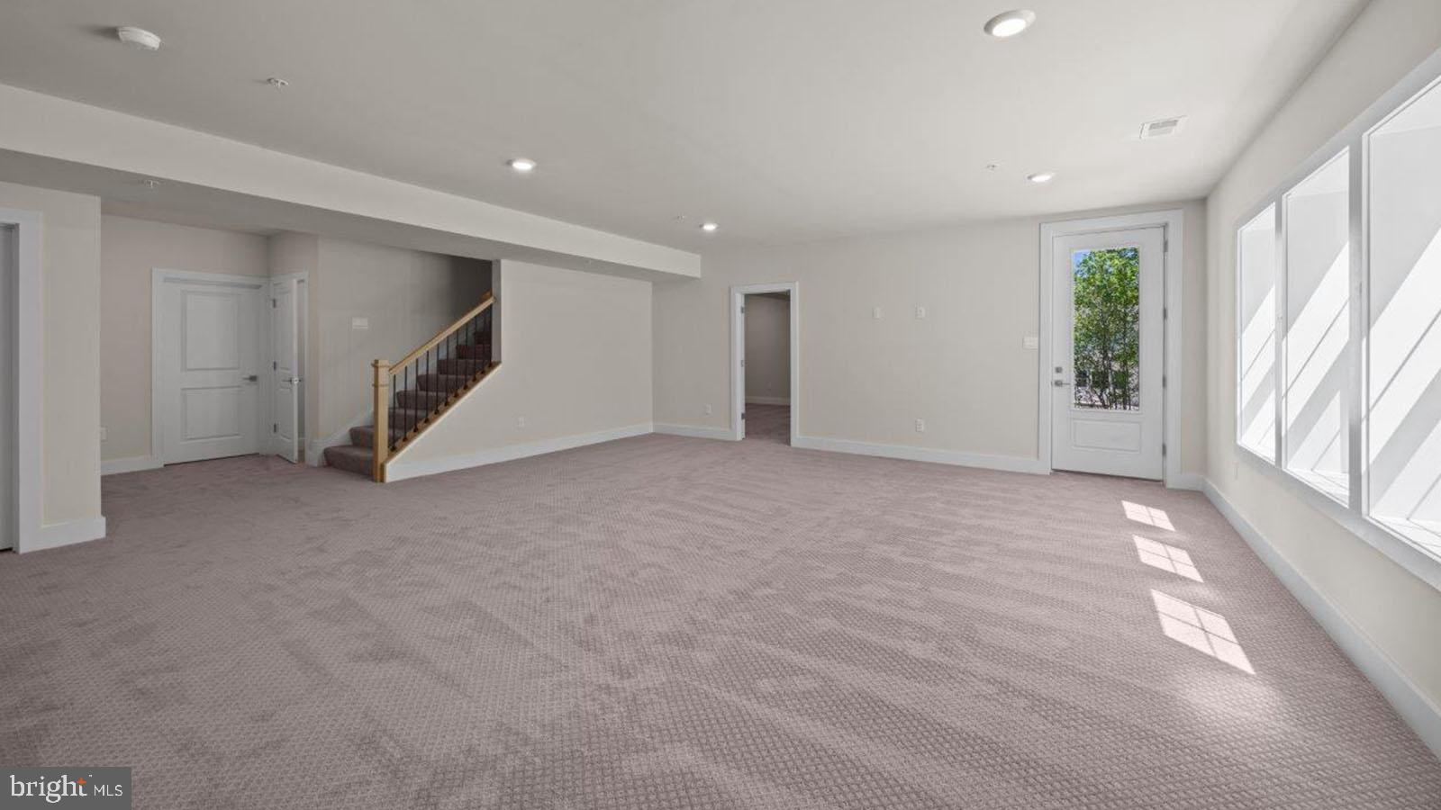 MARSHALL'S LANDING - Residential