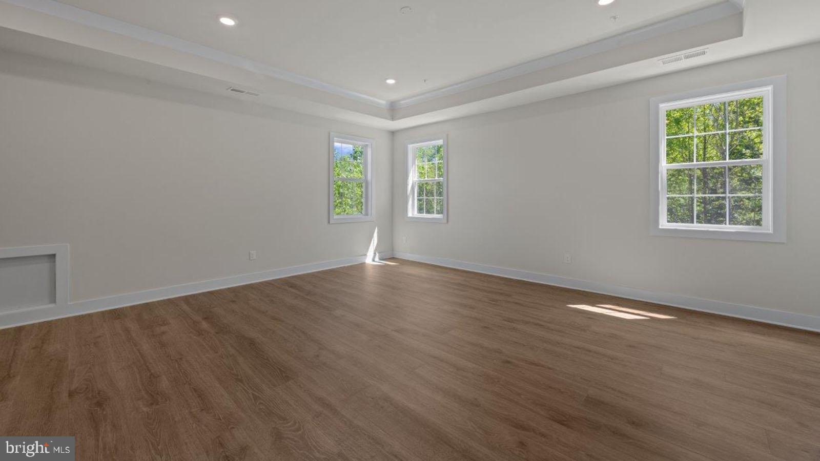 MARSHALL'S LANDING - Residential