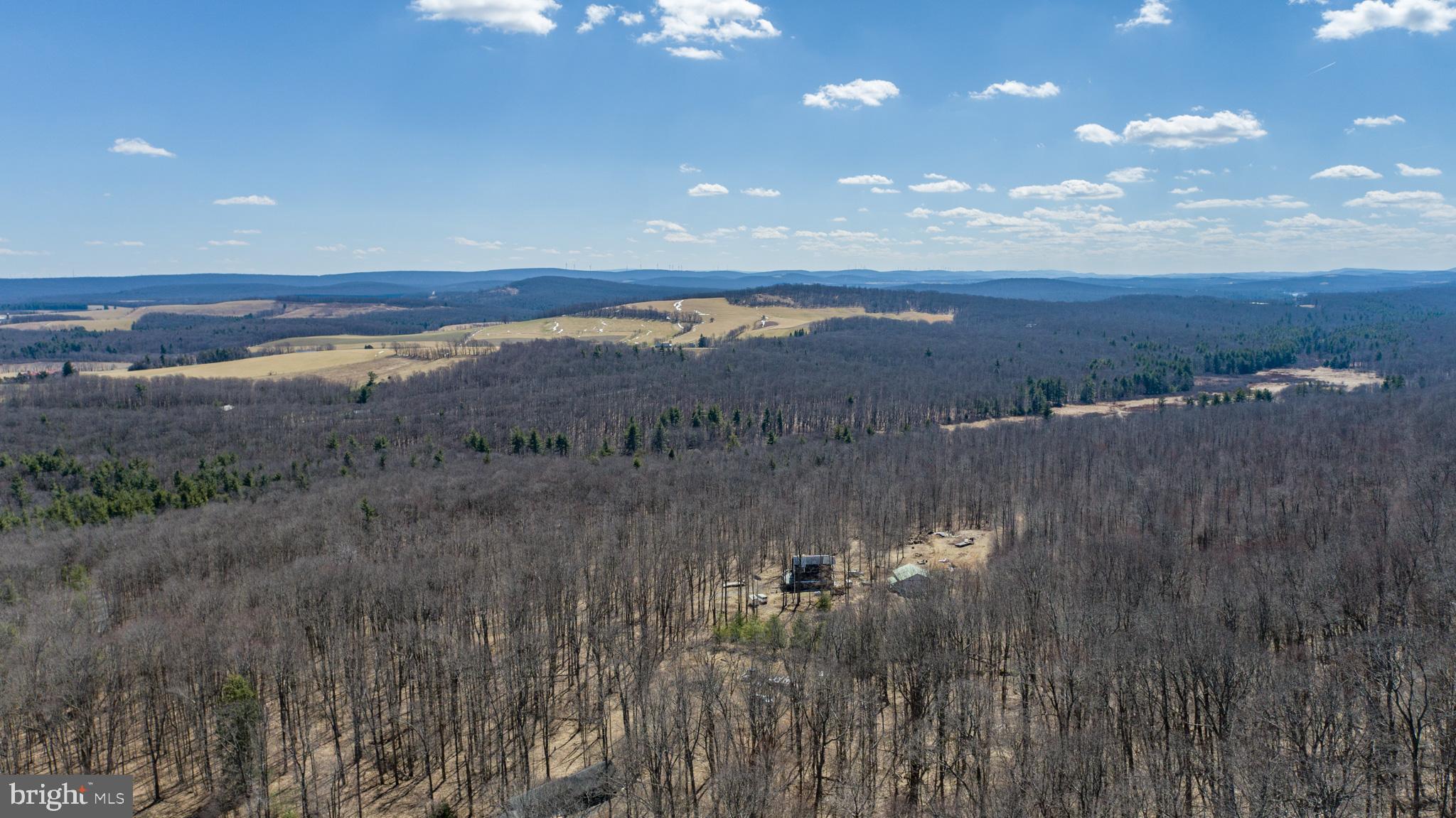 MEADOW MOUNTAIN TRAILS - Residential
