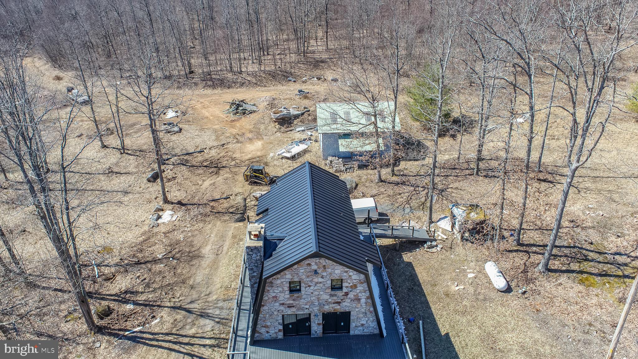 MEADOW MOUNTAIN TRAILS - Residential