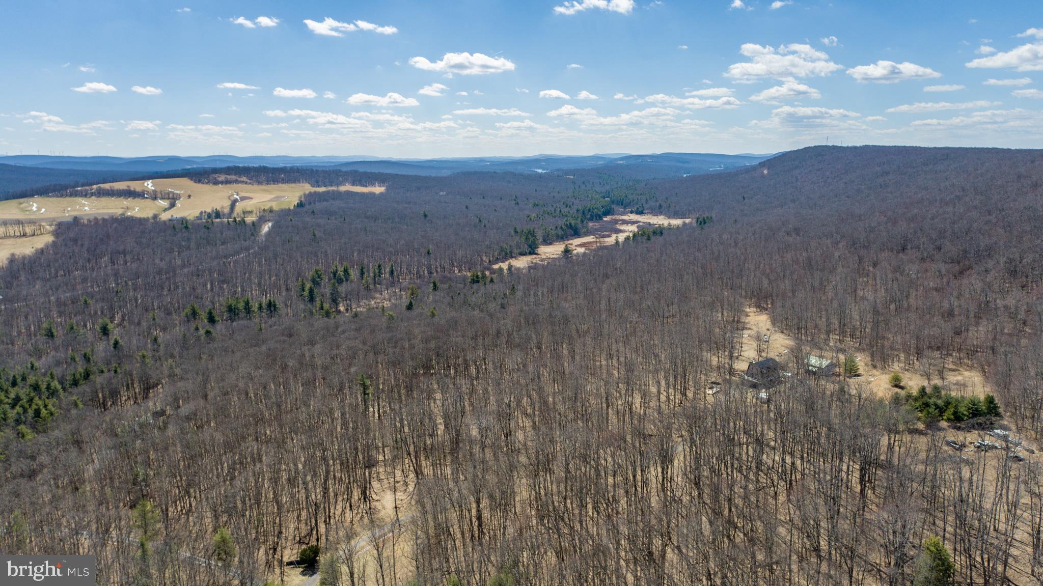 MEADOW MOUNTAIN TRAILS - Residential