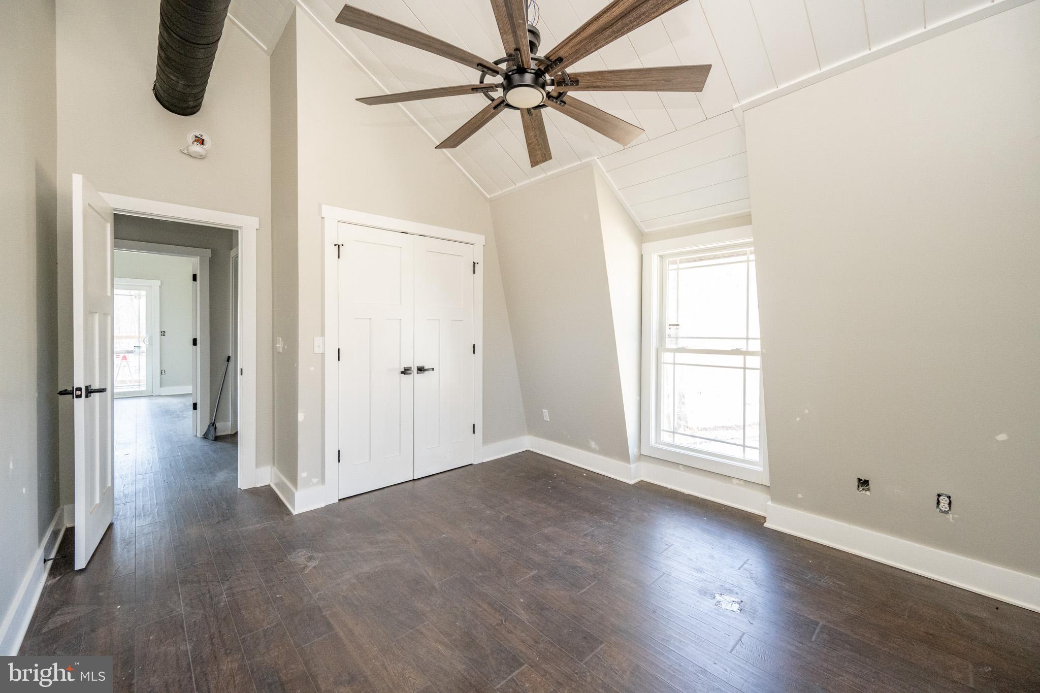 MEADOW MOUNTAIN TRAILS - Residential