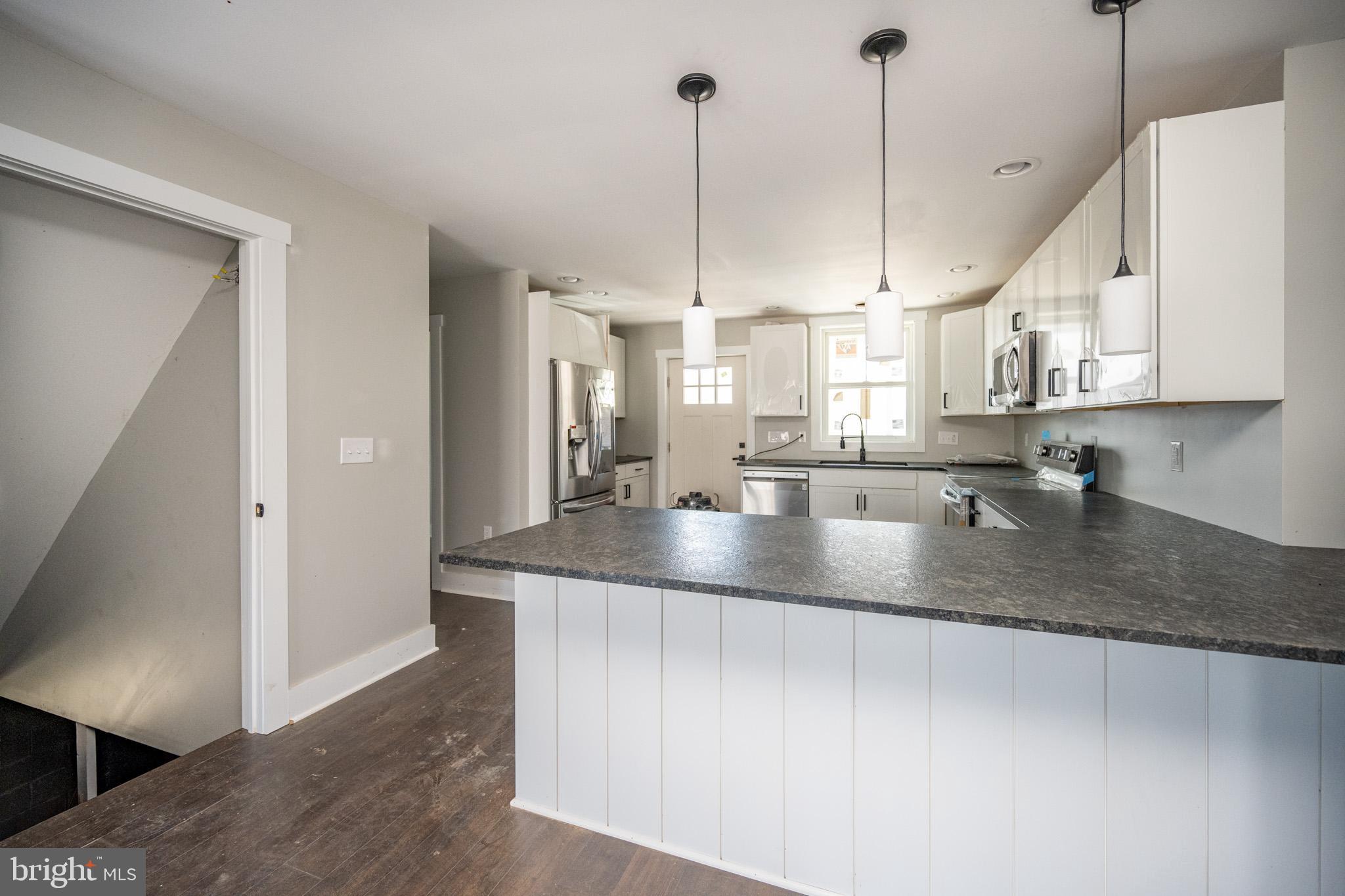 MEADOW MOUNTAIN TRAILS - Residential