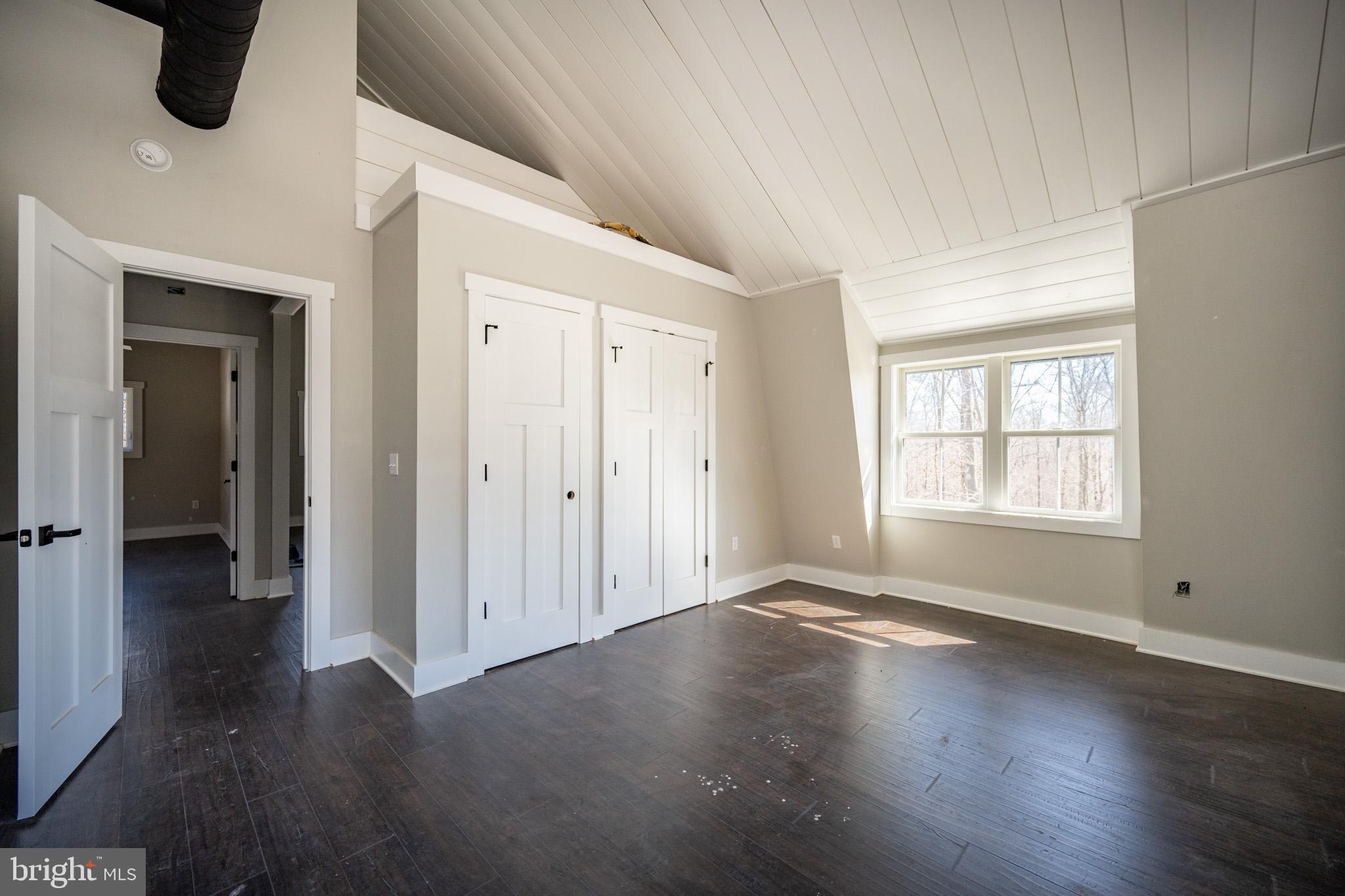 MEADOW MOUNTAIN TRAILS - Residential