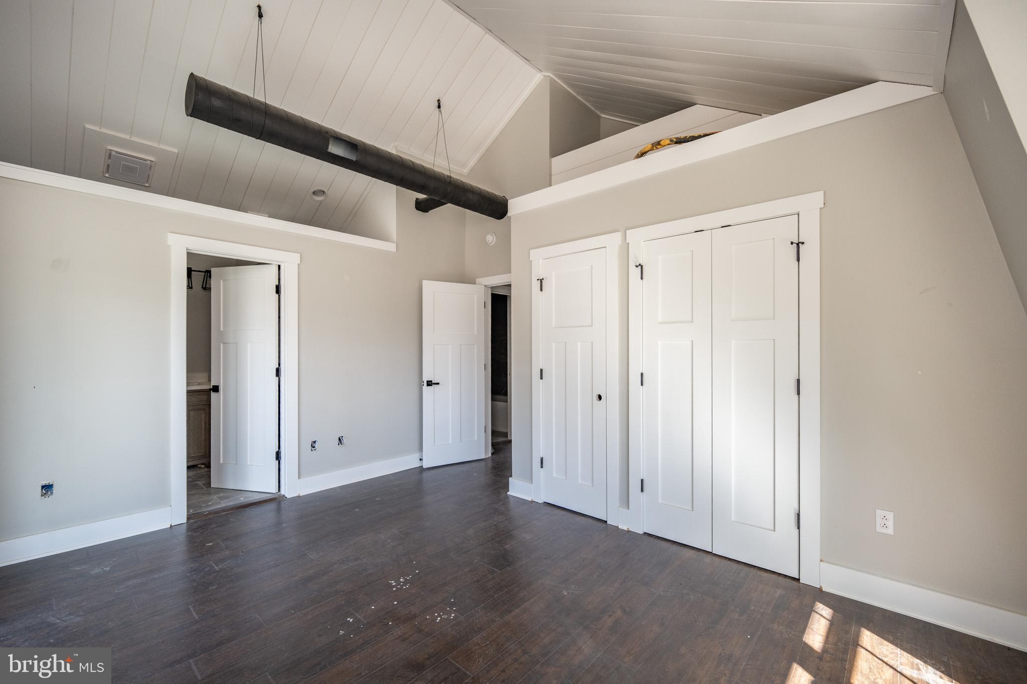 MEADOW MOUNTAIN TRAILS - Residential