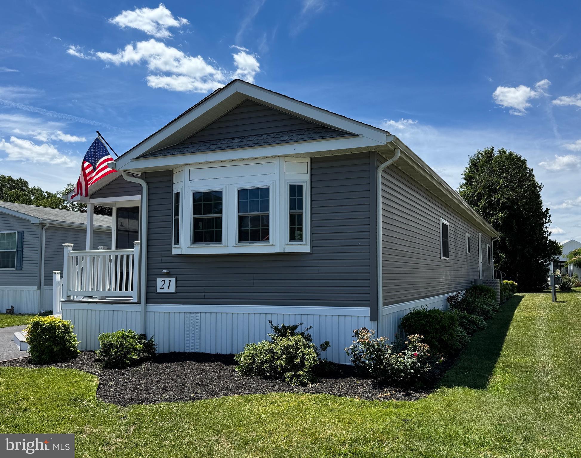 COLONIAL EAST MHP - Residential