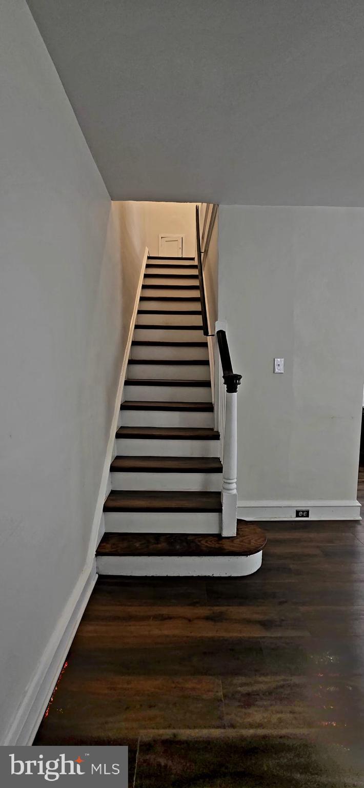 BARRINGTON - Residential