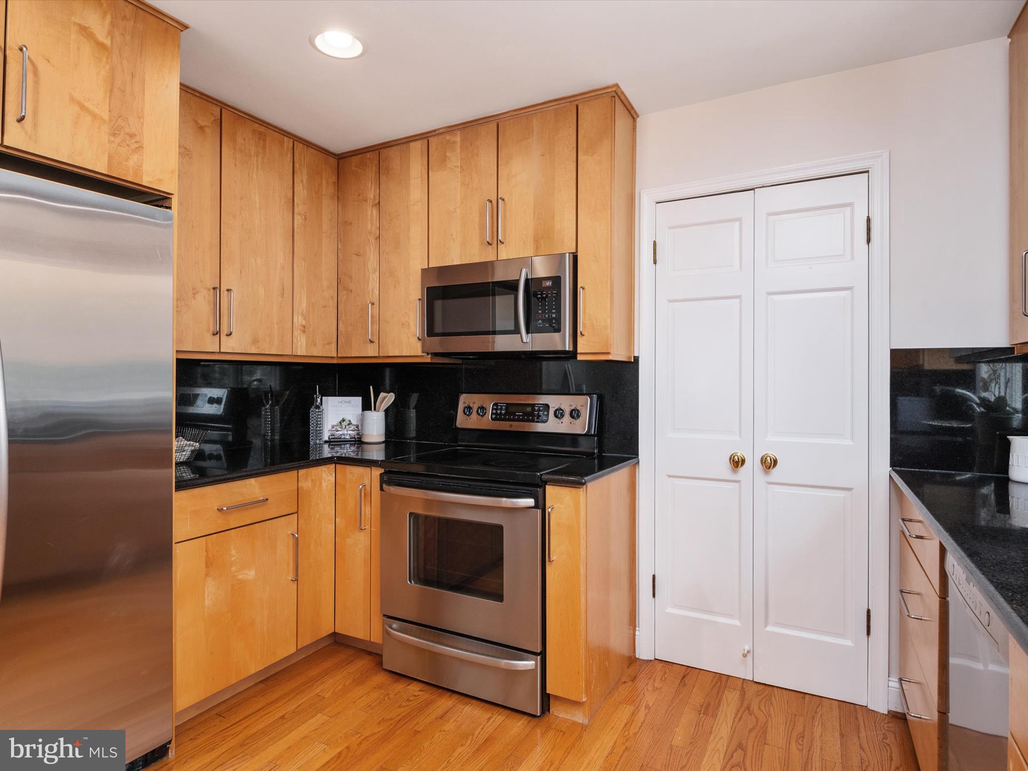 BAY RIDGE - Residential