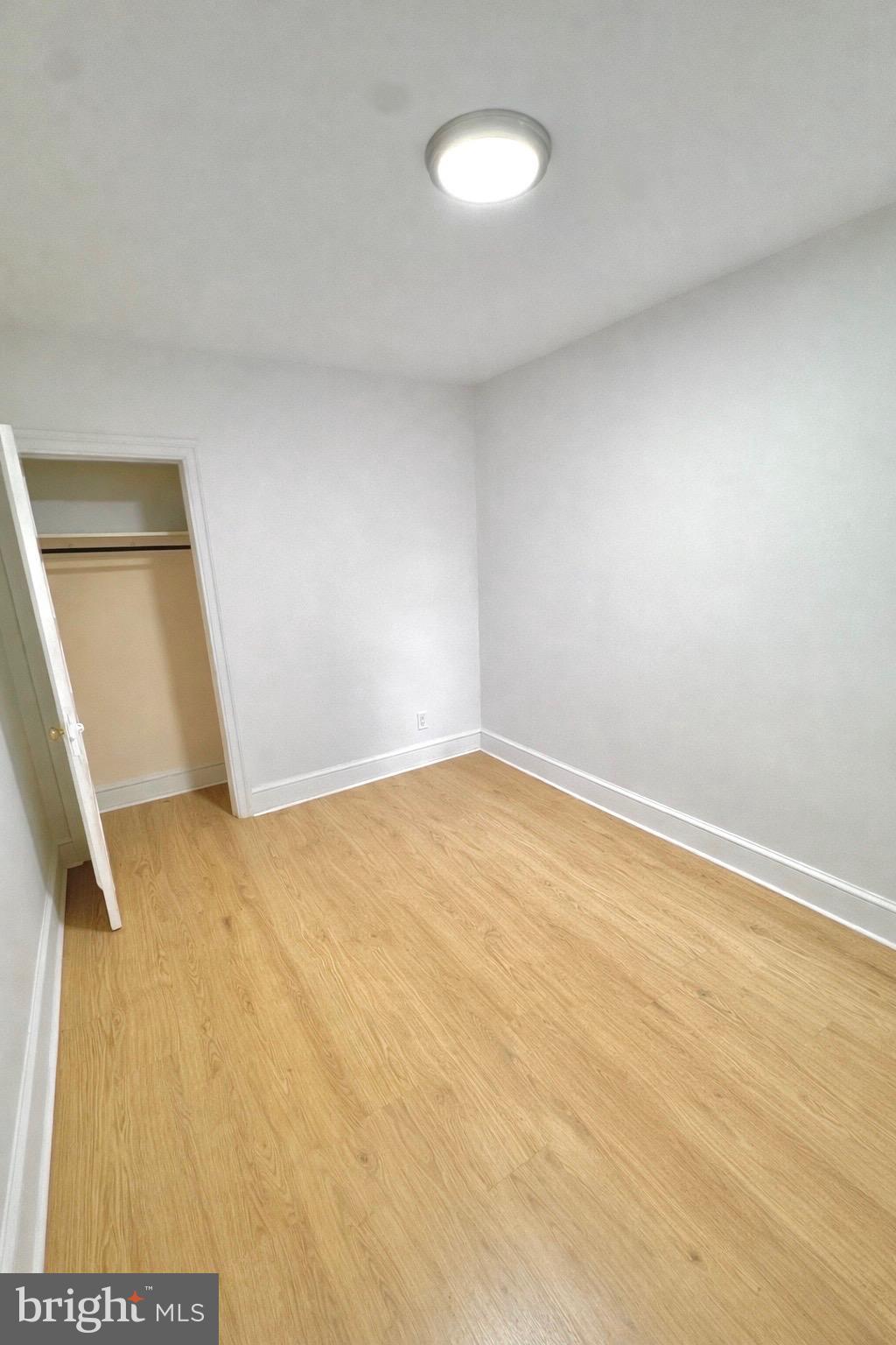 FRANKFORD - Residential