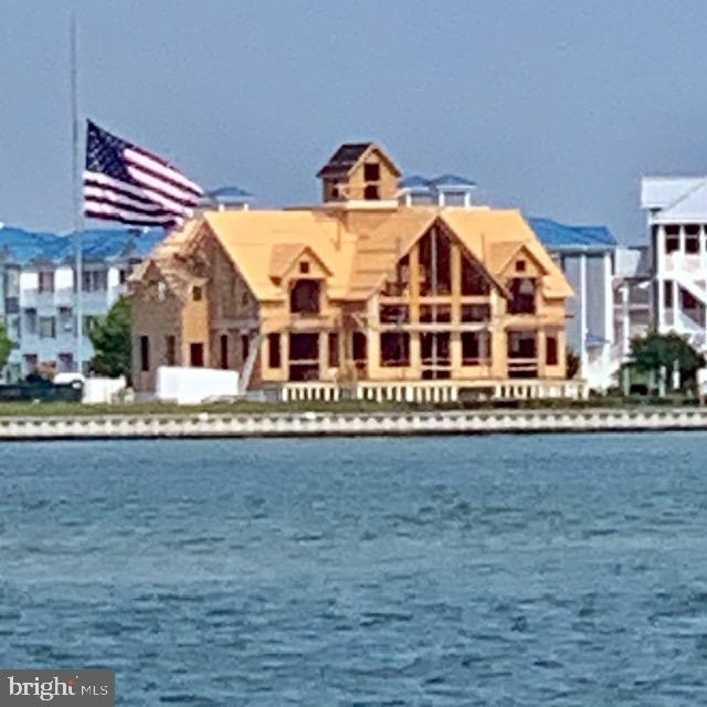 ESTATES AT INLET ISLE - Residential