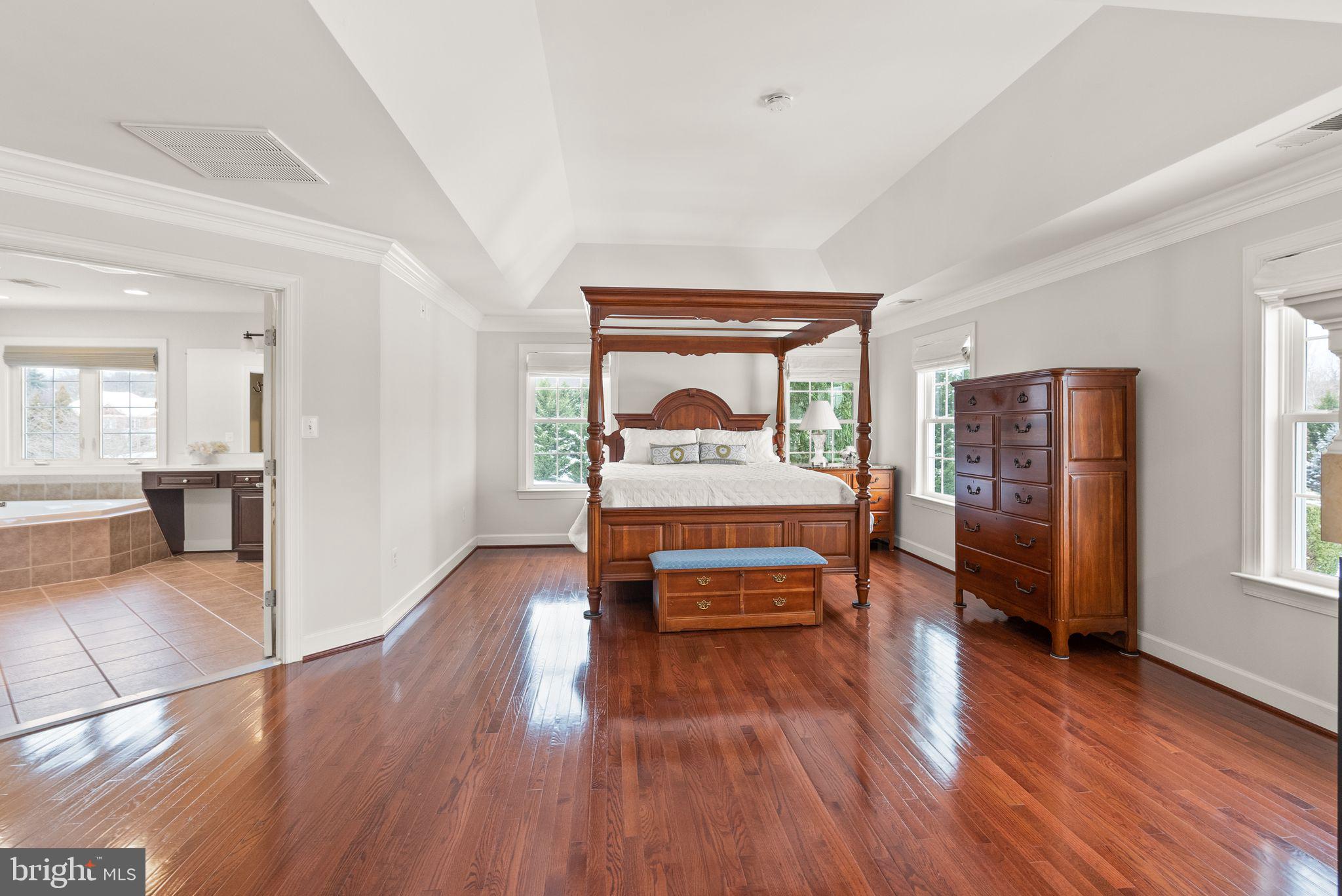 GLYNN TARRA ESTATES - Residential
