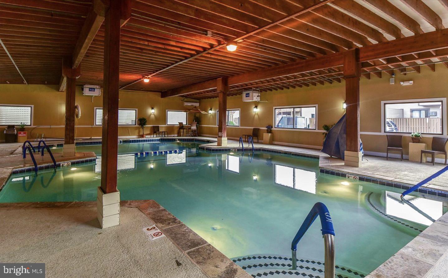 CLUB OCEAN VILLAS II - Residential