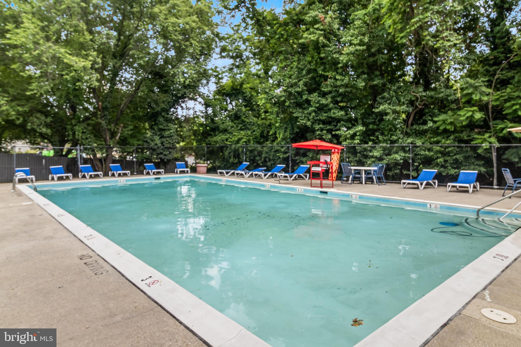 LAKE HERON CONDO - Residential