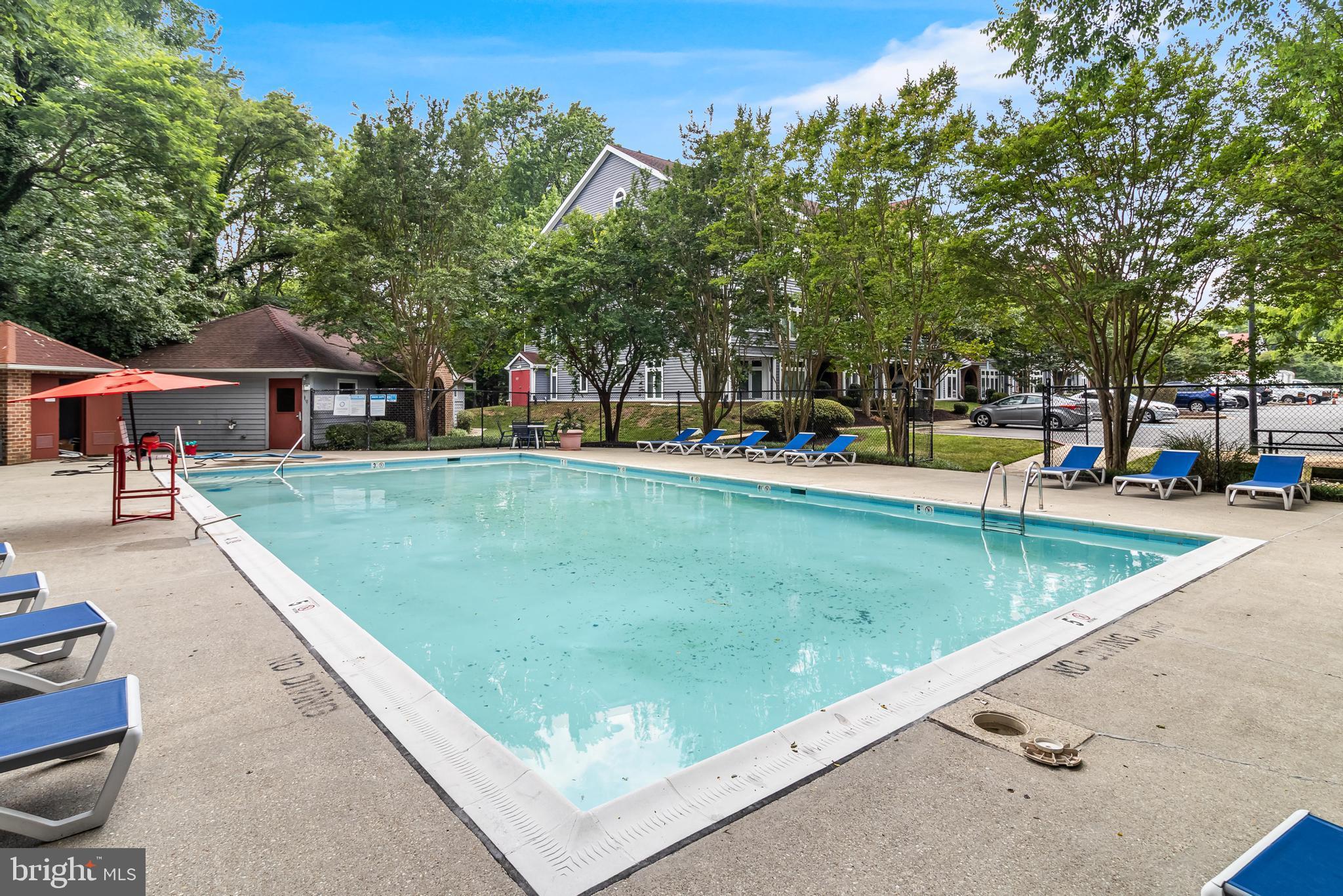 LAKE HERON CONDO - Residential