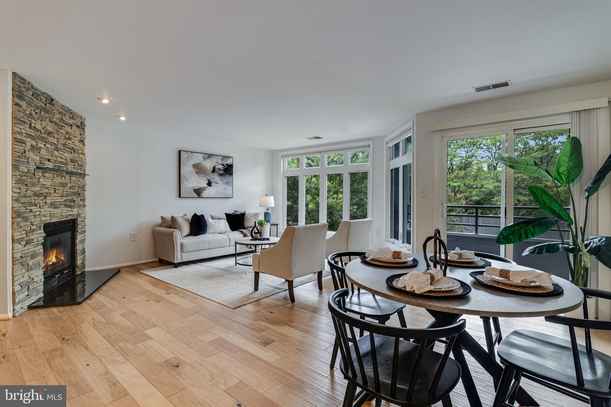 LAKE HERON CONDO - Residential
