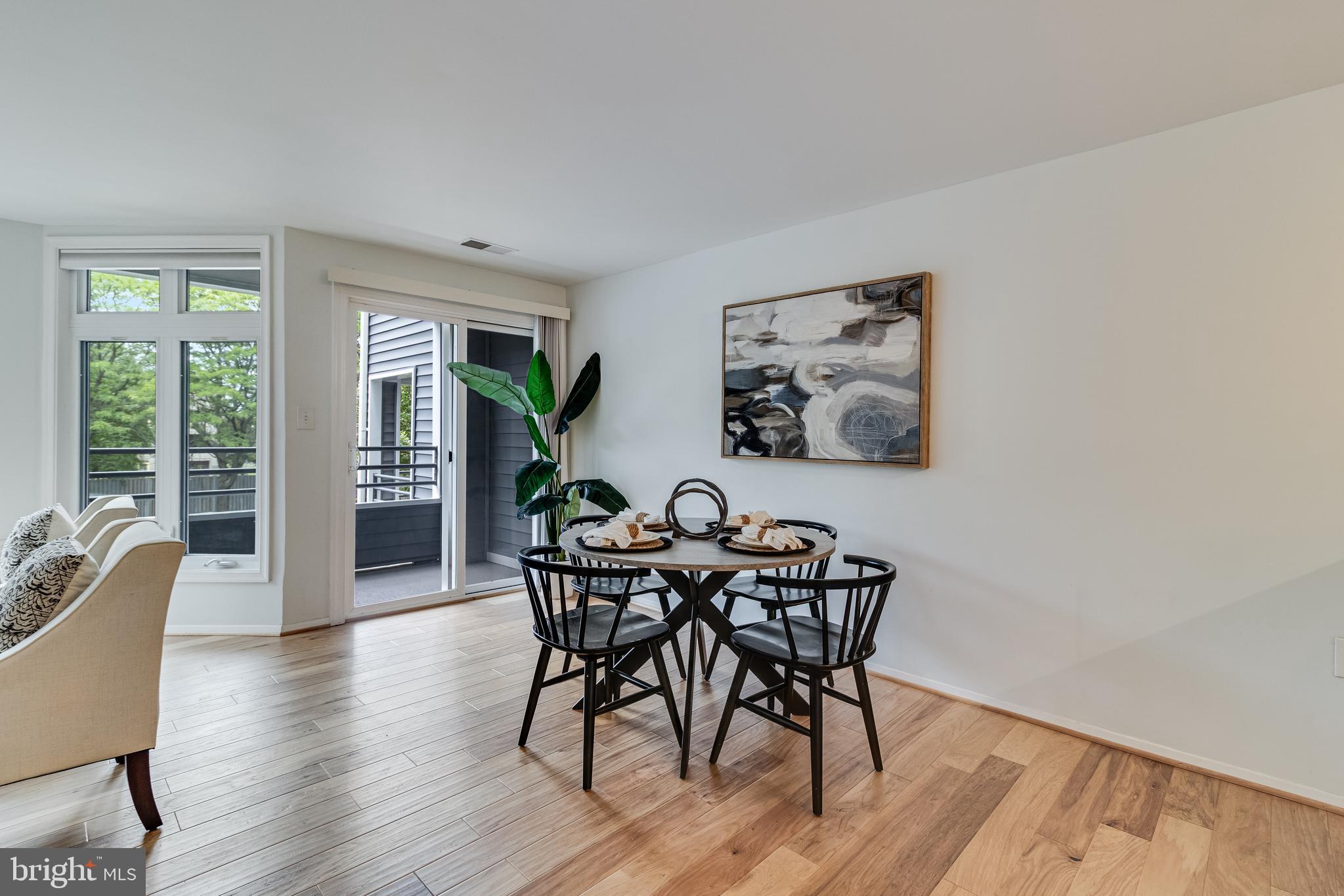LAKE HERON CONDO - Residential