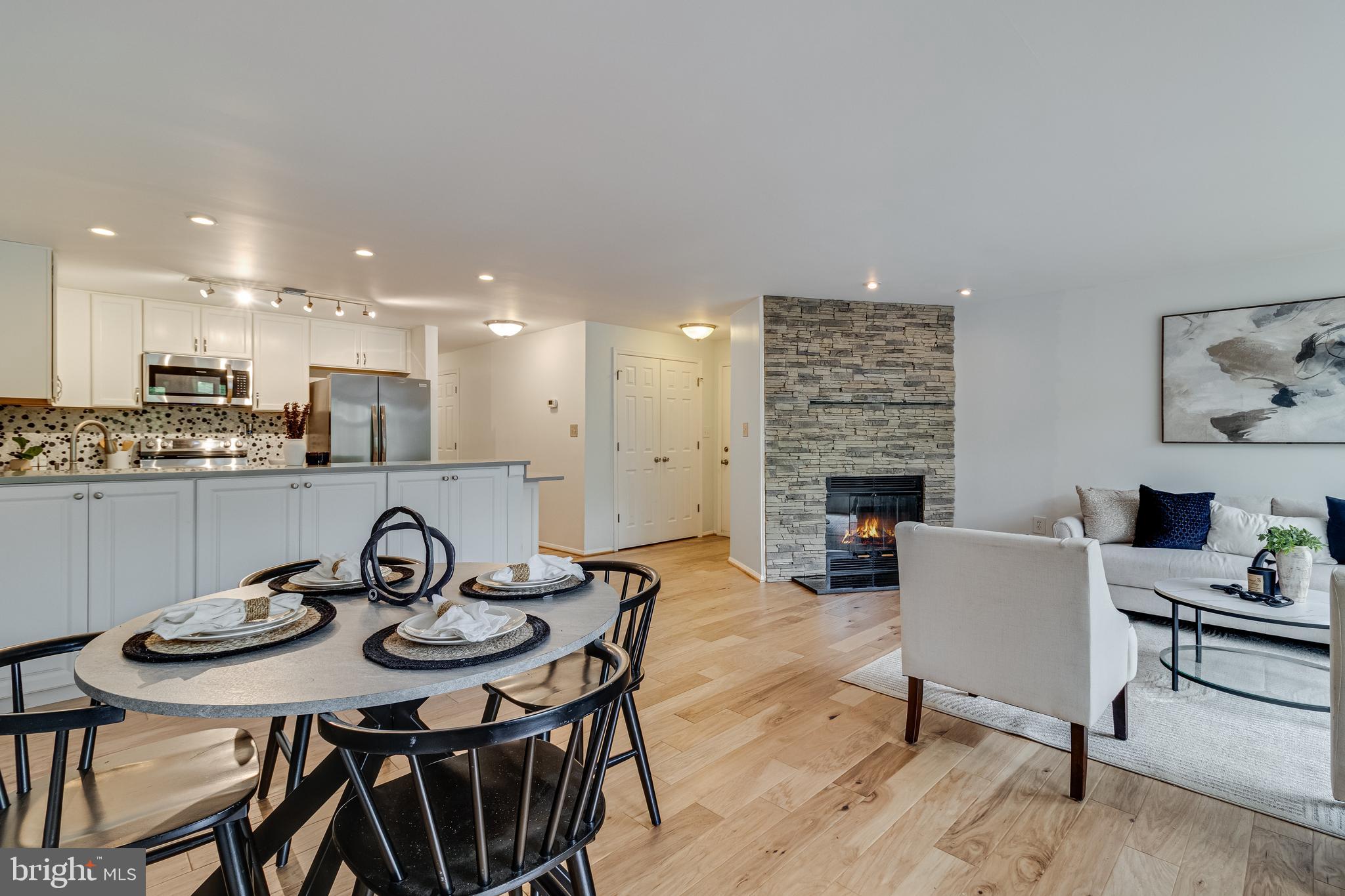 LAKE HERON CONDO - Residential