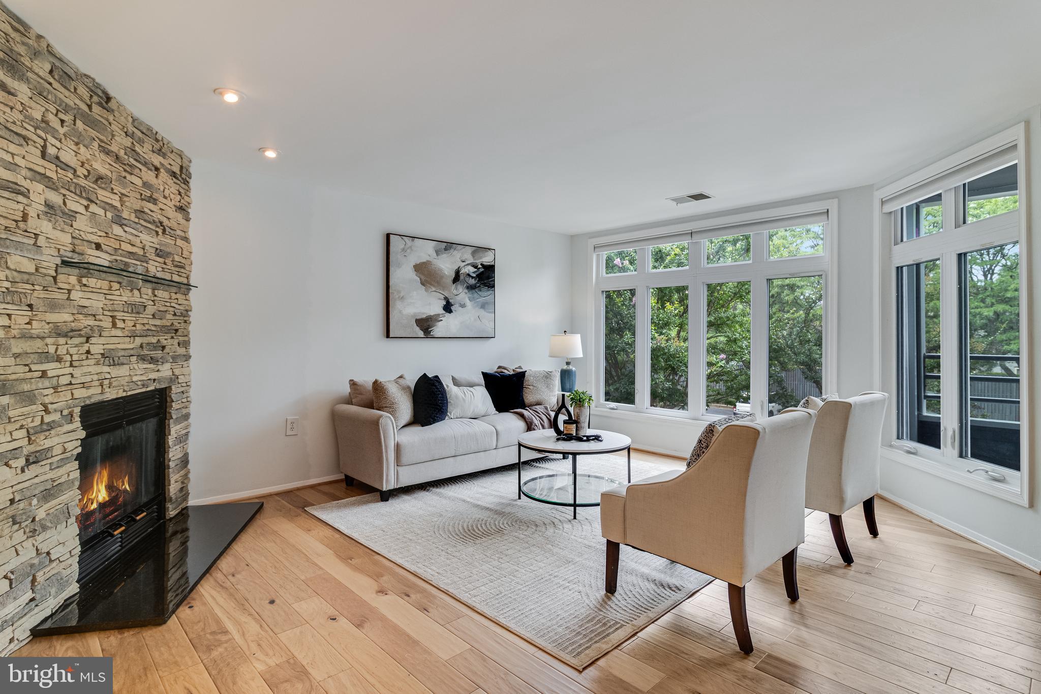 LAKE HERON CONDO - Residential
