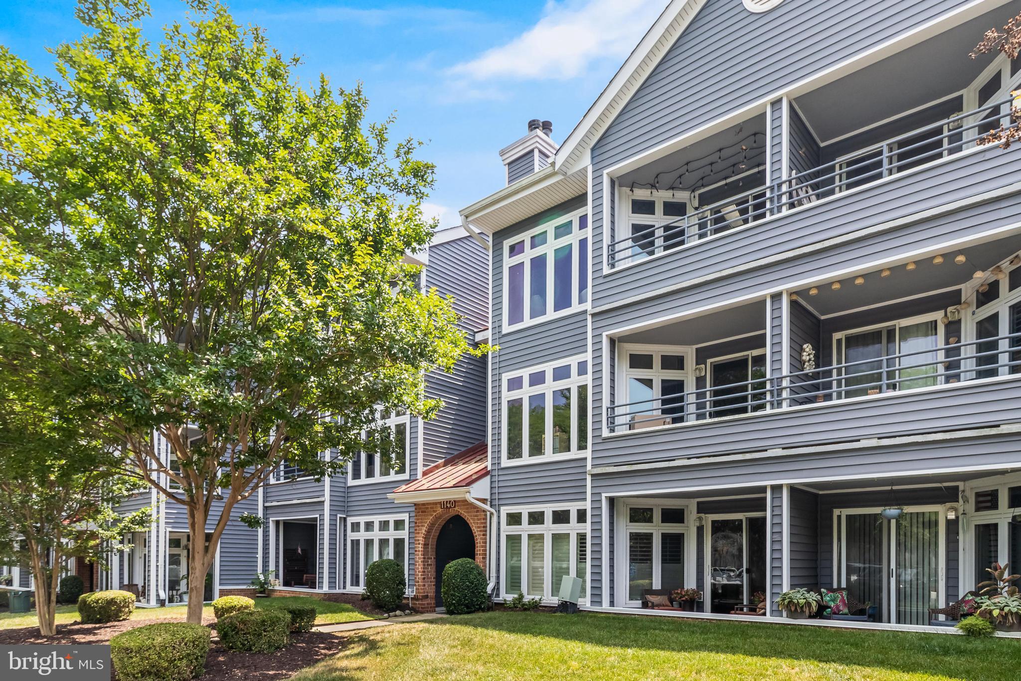 LAKE HERON CONDO - Residential